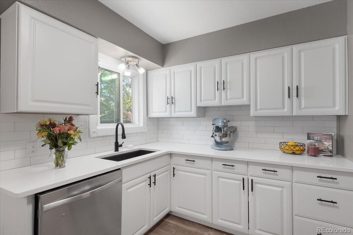 MLS Image #13 for 1568 s osceola way,denver, Colorado