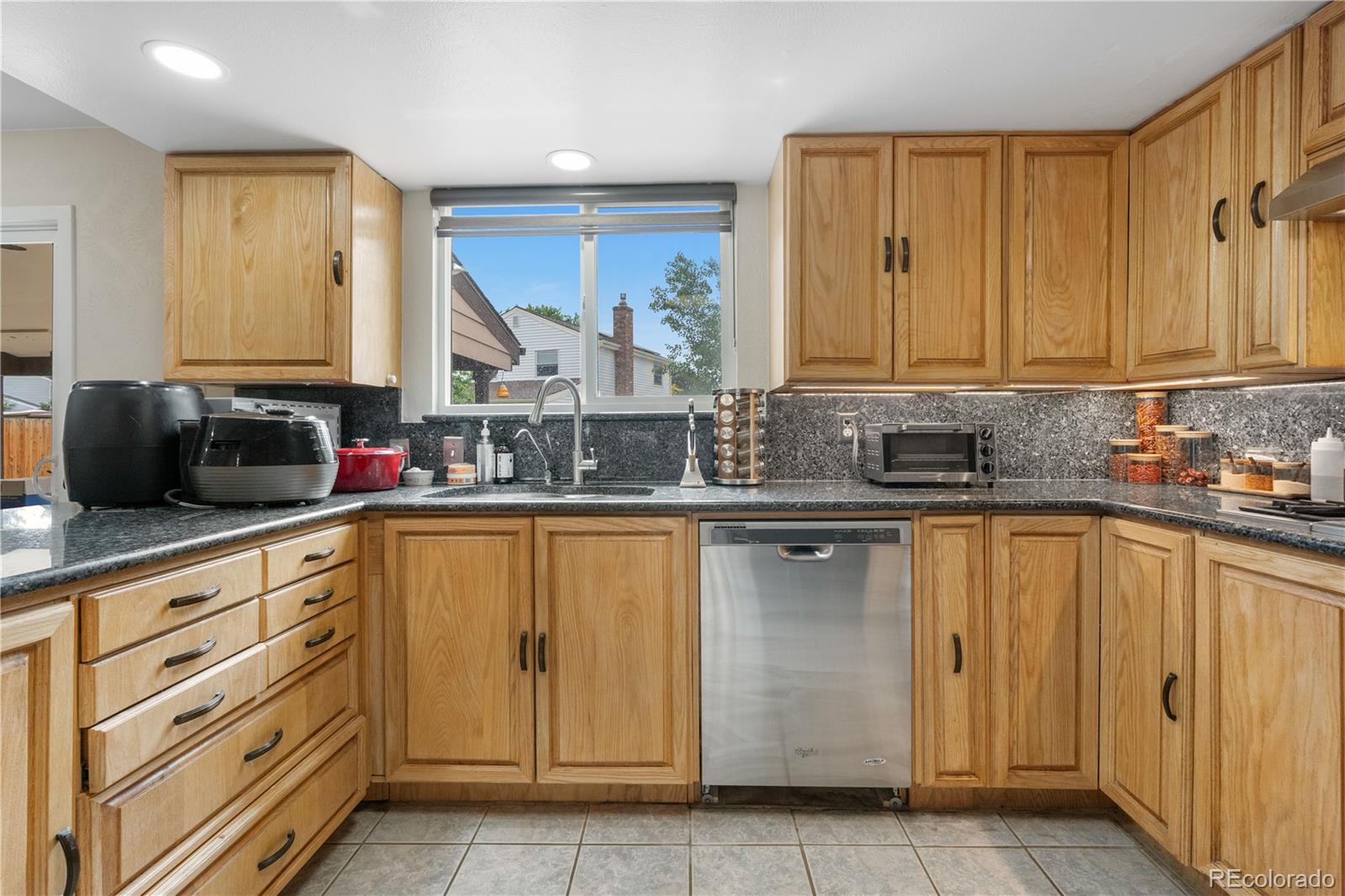 MLS Image #1 for 1758 s tucson street,aurora, Colorado