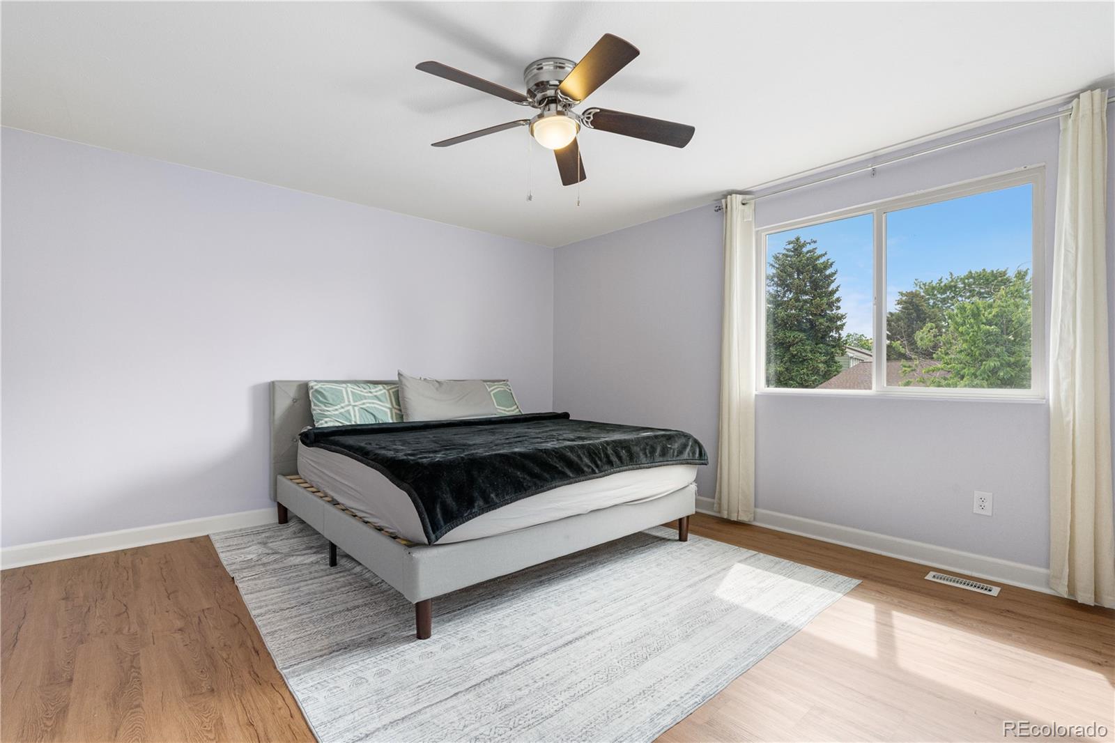 MLS Image #15 for 1758 s tucson street,aurora, Colorado