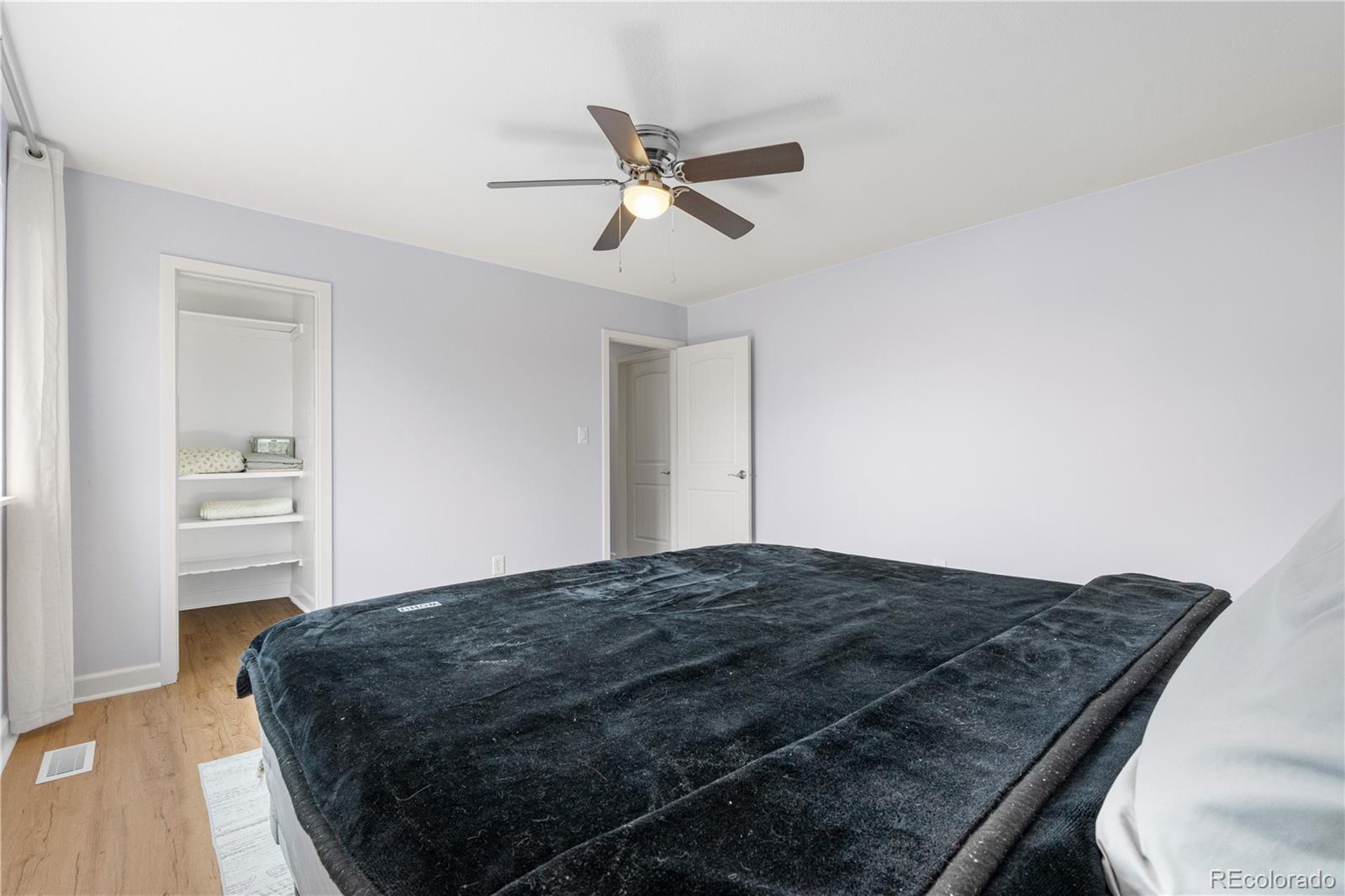 MLS Image #16 for 1758 s tucson street,aurora, Colorado