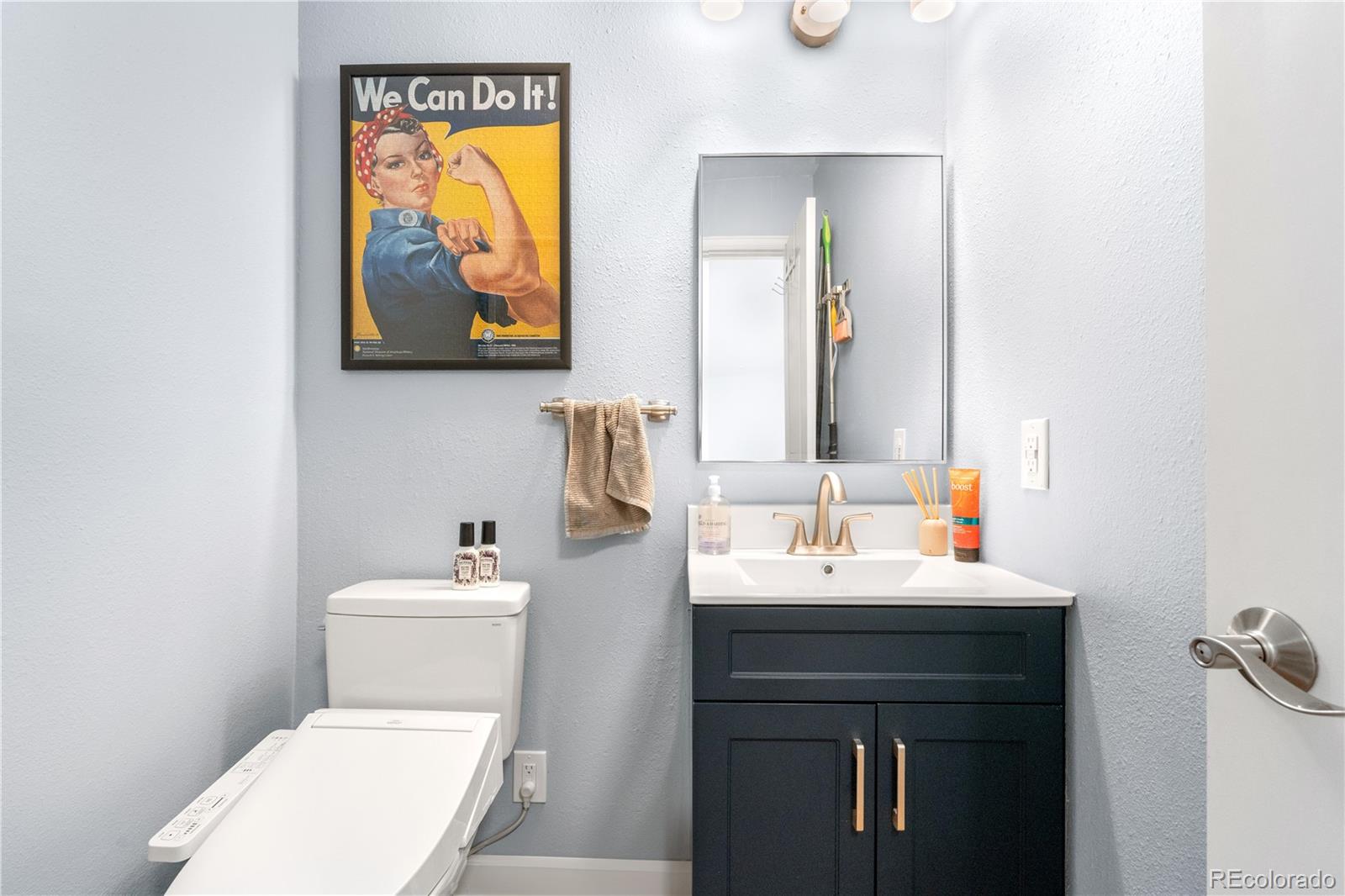 MLS Image #28 for 1758 s tucson street,aurora, Colorado
