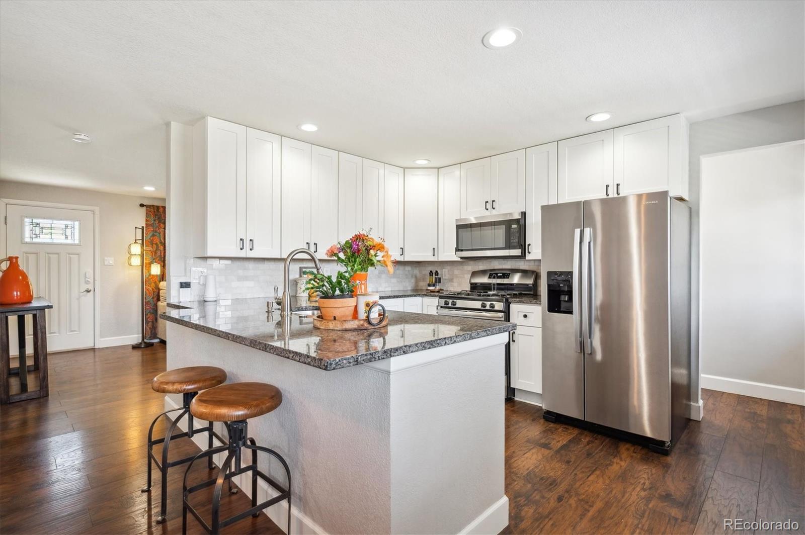MLS Image #6 for 3145 w farmdale road,englewood, Colorado