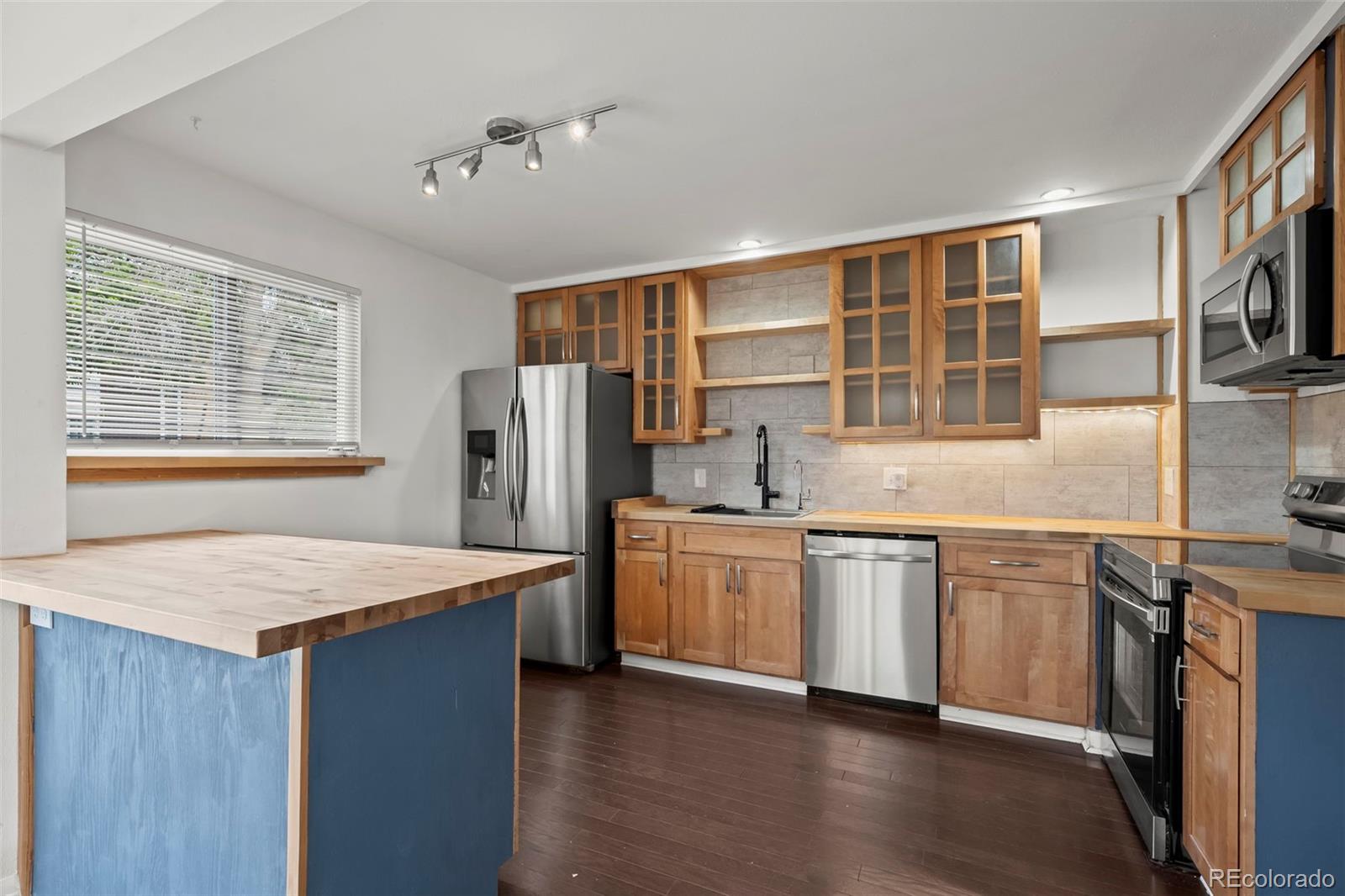 MLS Image #3 for 11651  pennsylvania street ,northglenn, Colorado