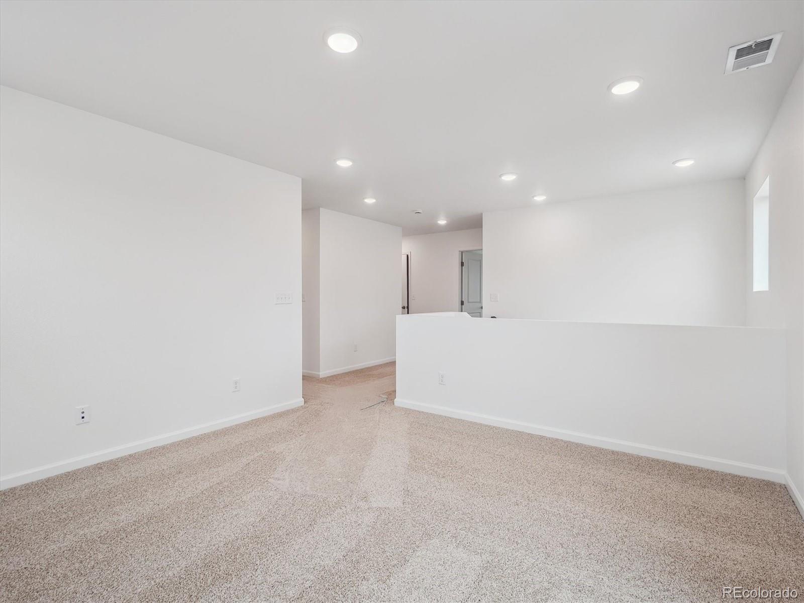 MLS Image #11 for 45940  gentry avenue,bennett, Colorado
