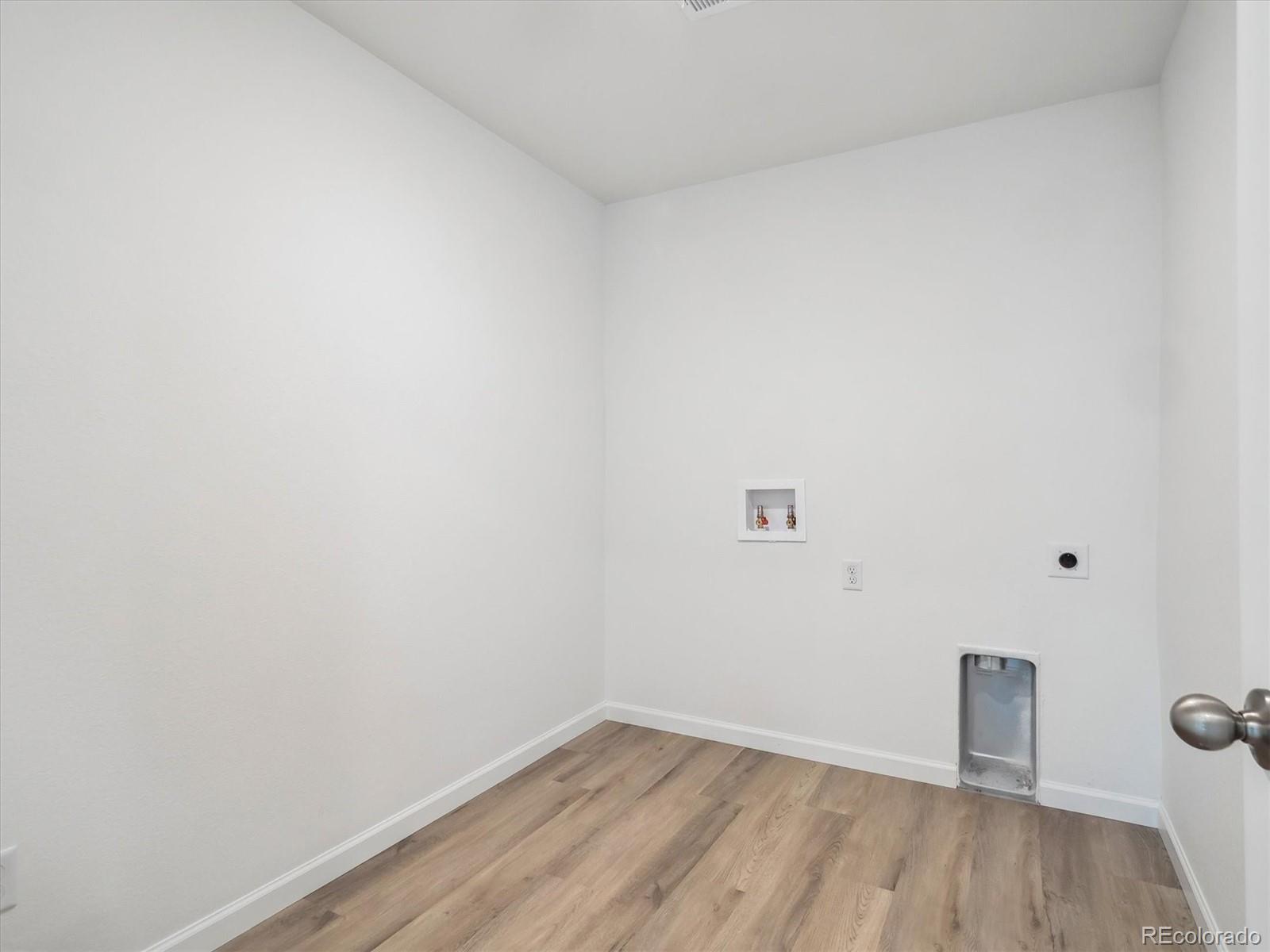 MLS Image #15 for 45940  gentry avenue,bennett, Colorado