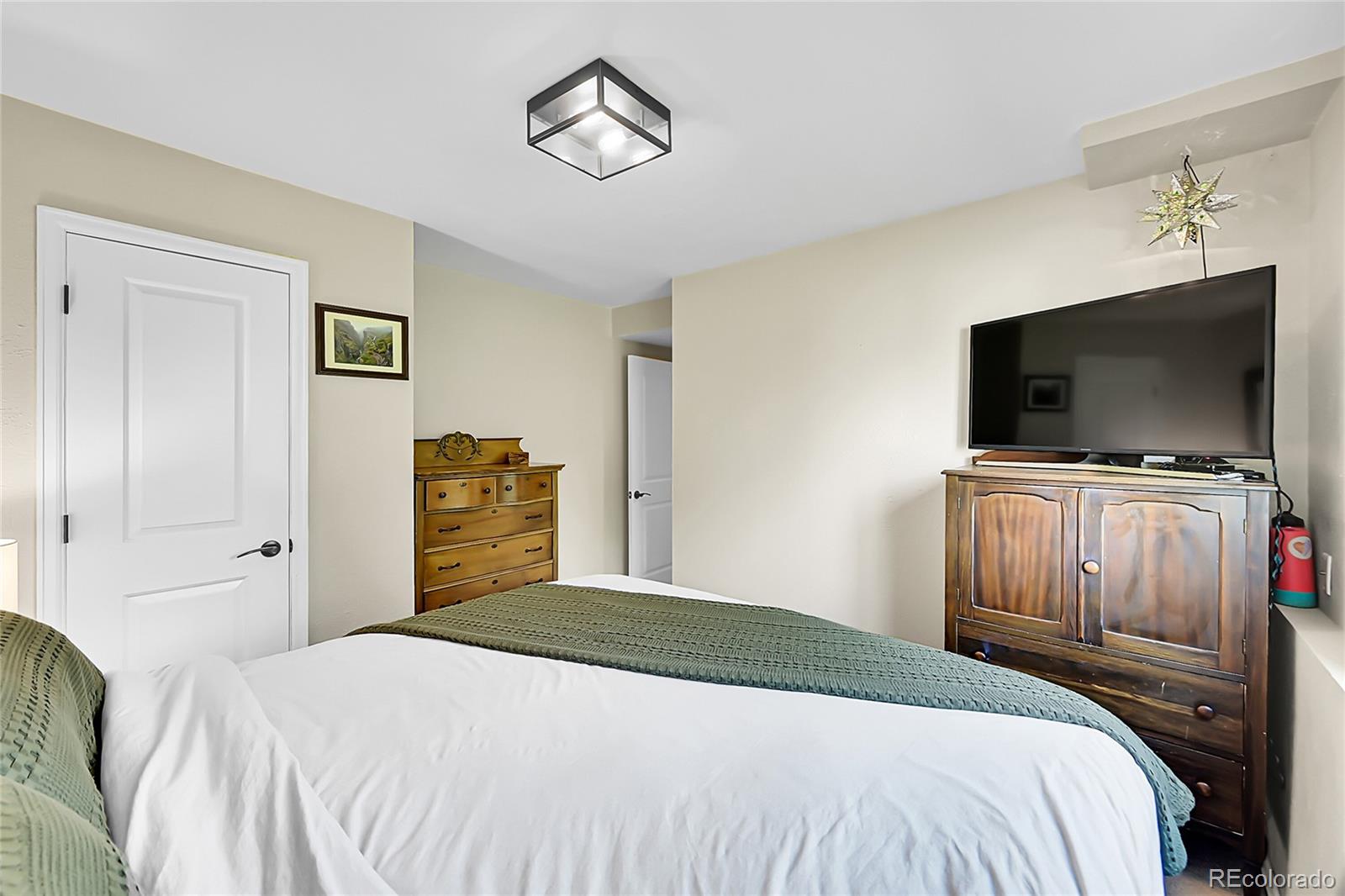 MLS Image #13 for 9446 w wagon trail circle,littleton, Colorado