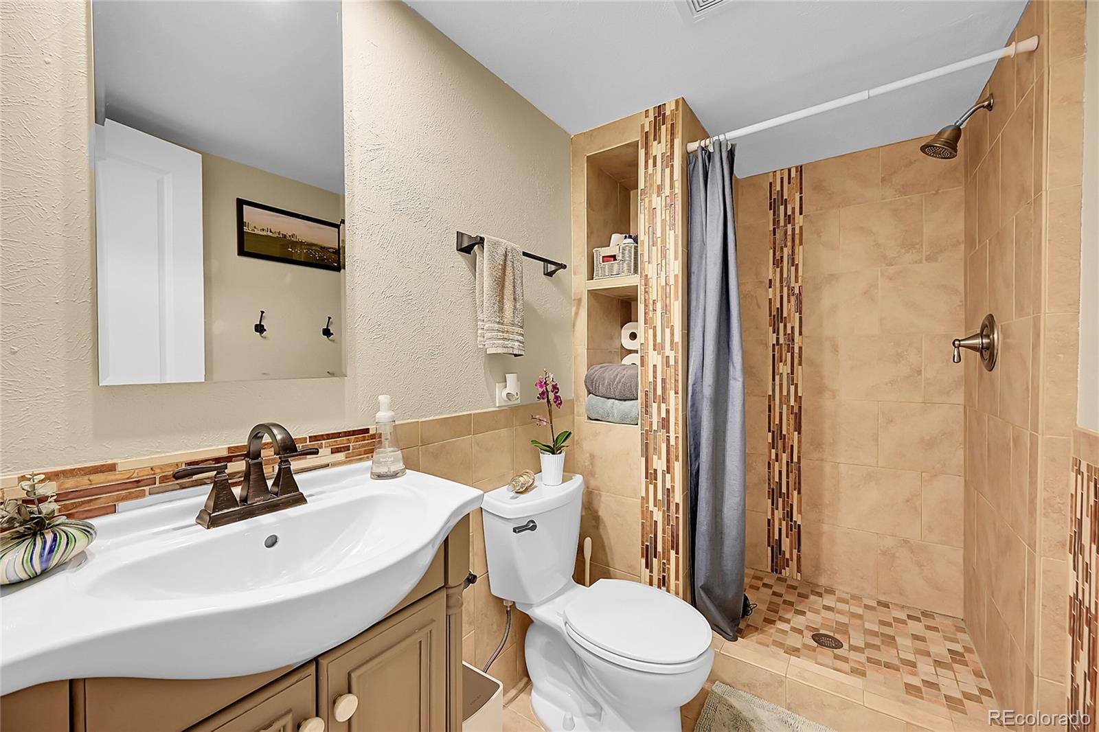 MLS Image #15 for 9446 w wagon trail circle,littleton, Colorado