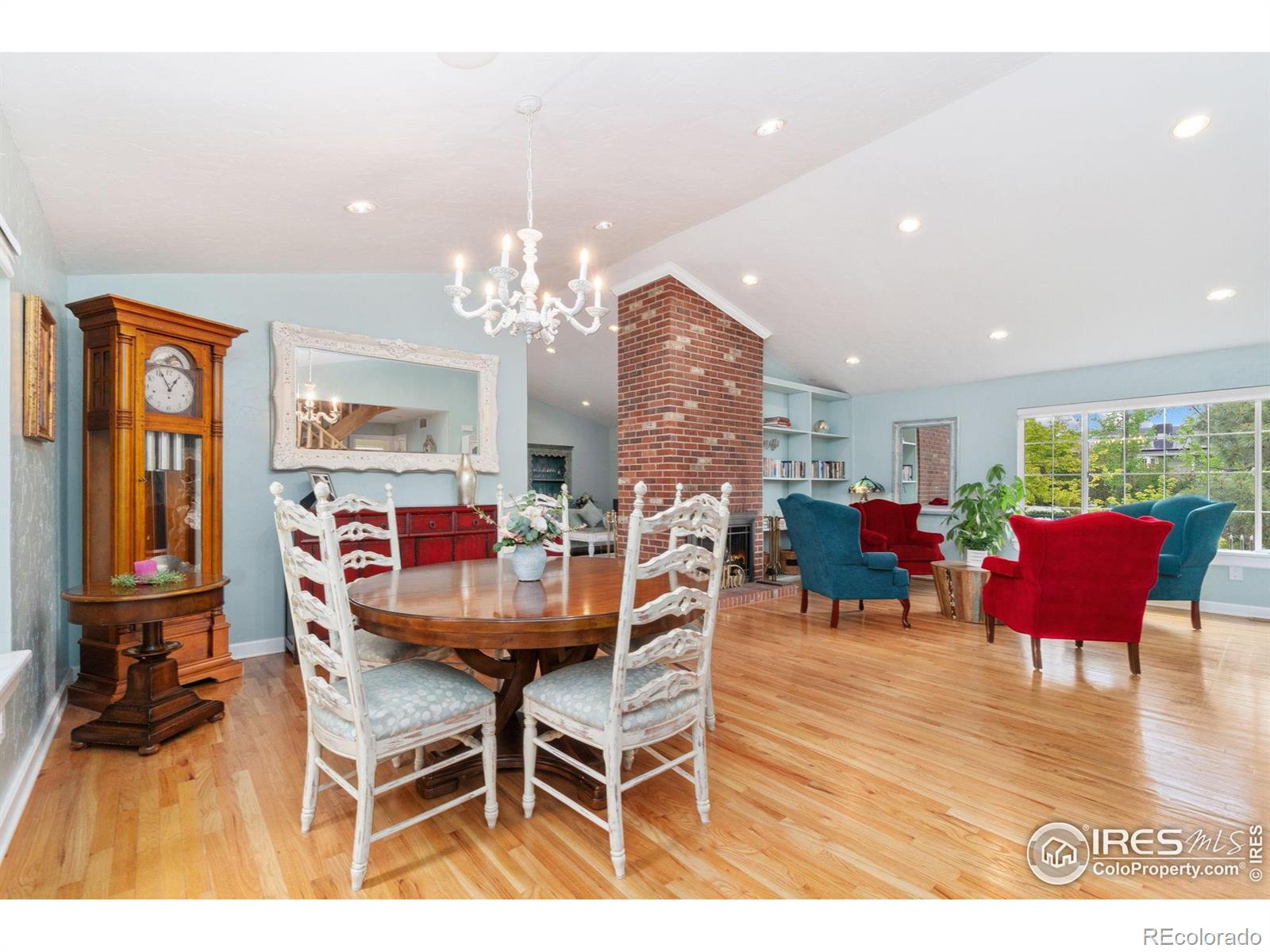 MLS Image #5 for 8200 s locust way,centennial, Colorado