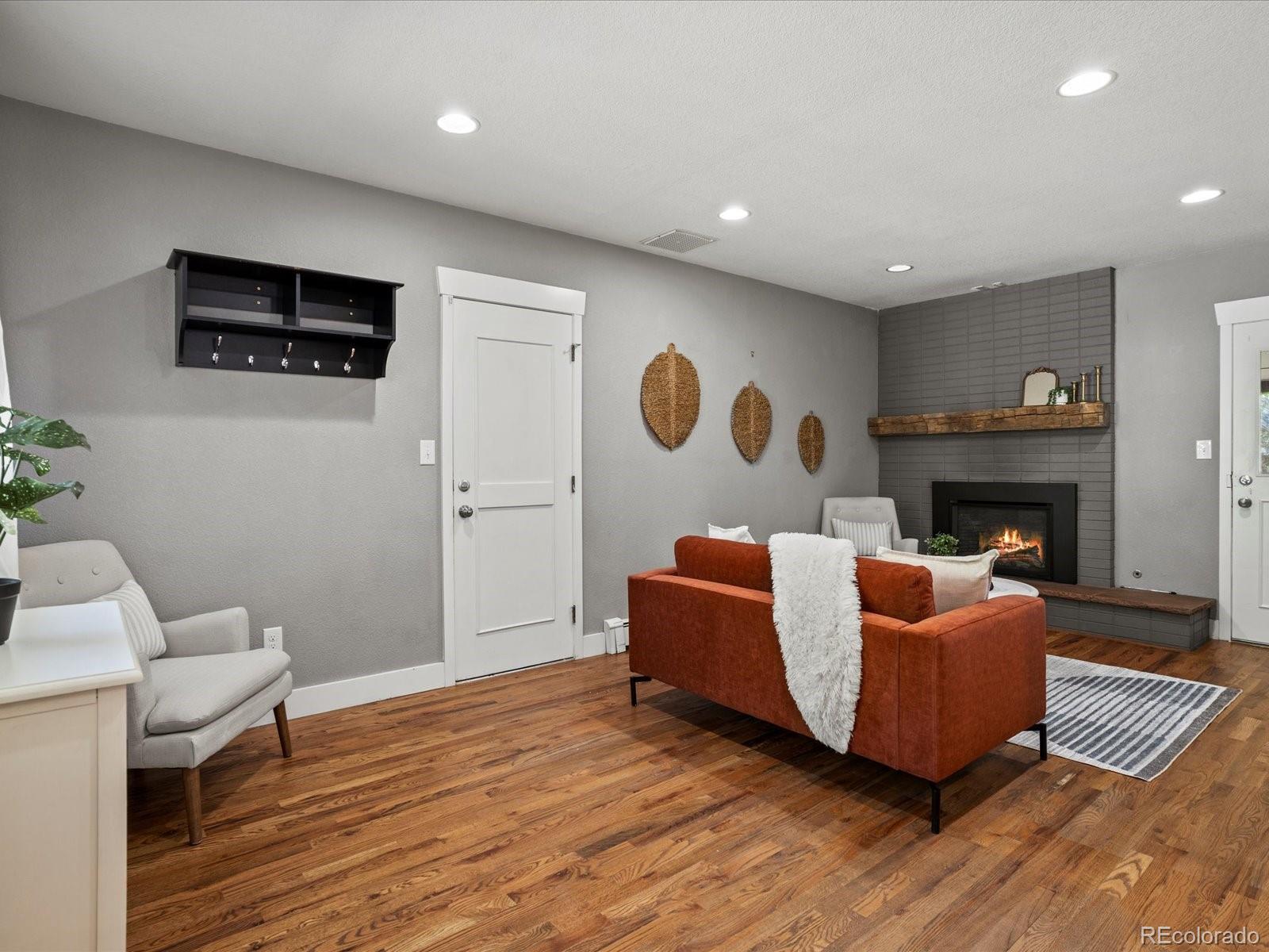 MLS Image #2 for 6943  oak way,arvada, Colorado