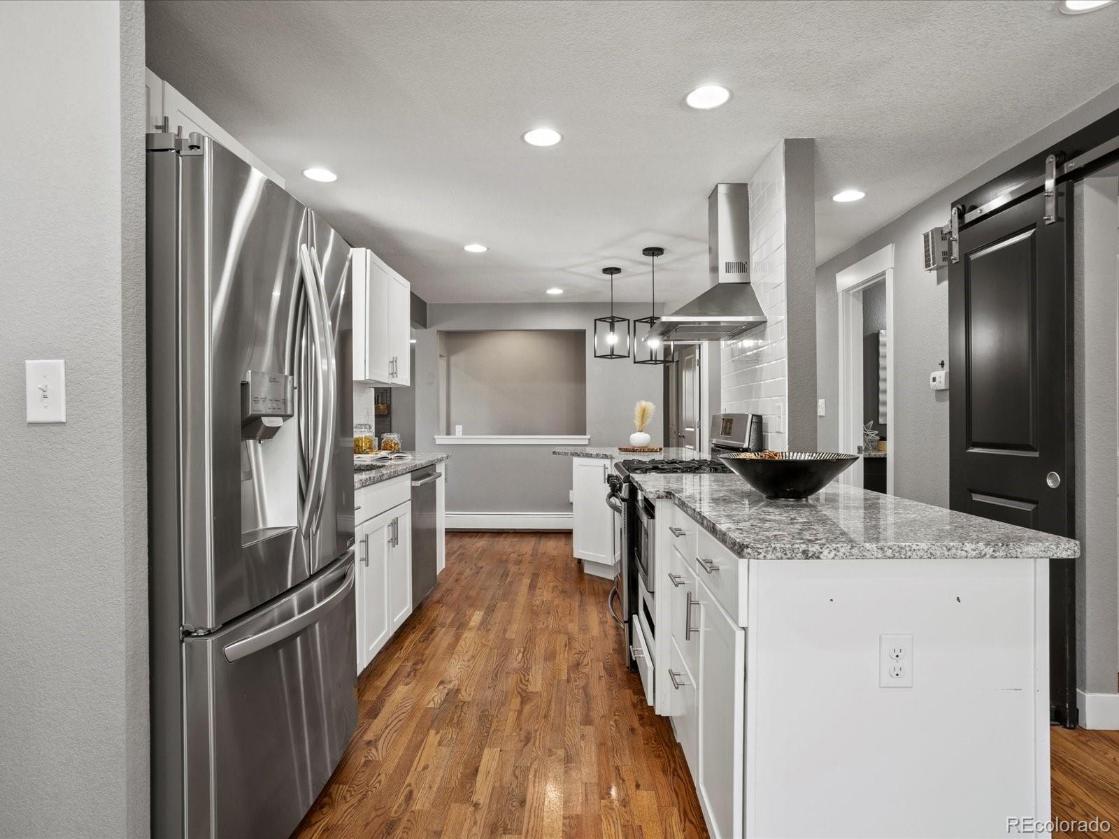 MLS Image #5 for 6943  oak way,arvada, Colorado