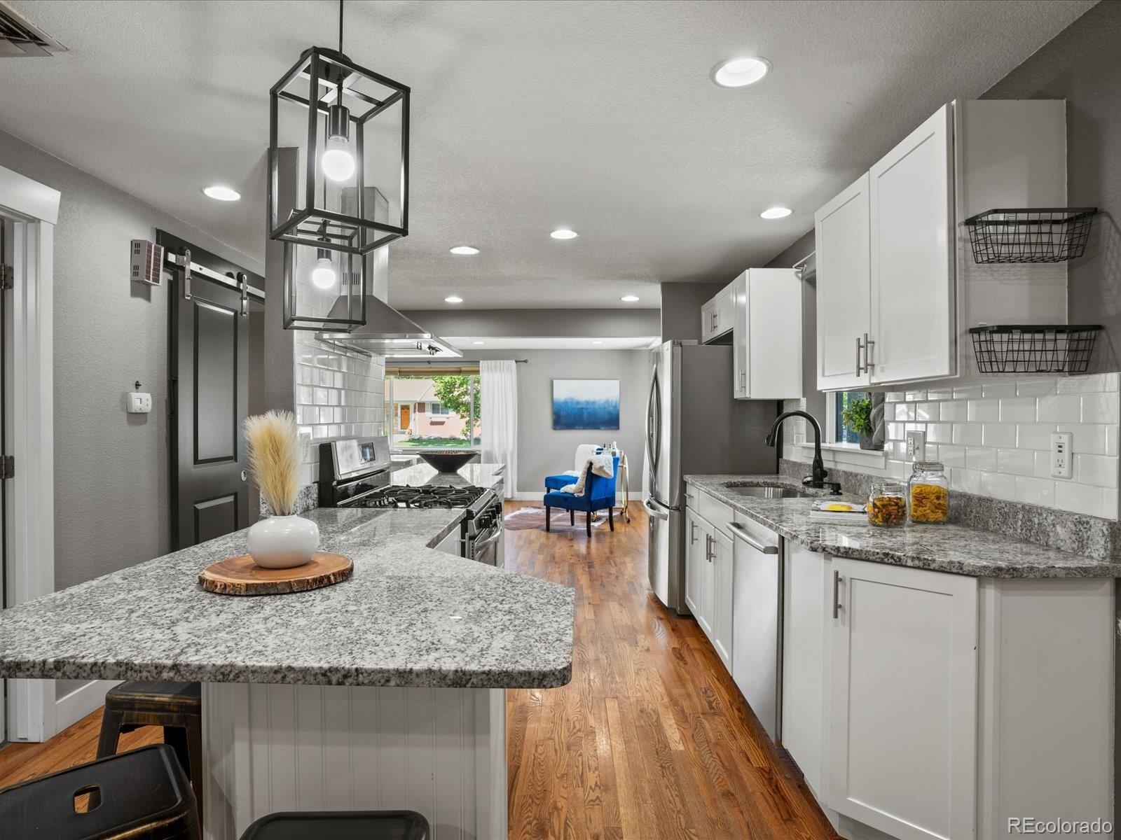 MLS Image #7 for 6943  oak way,arvada, Colorado