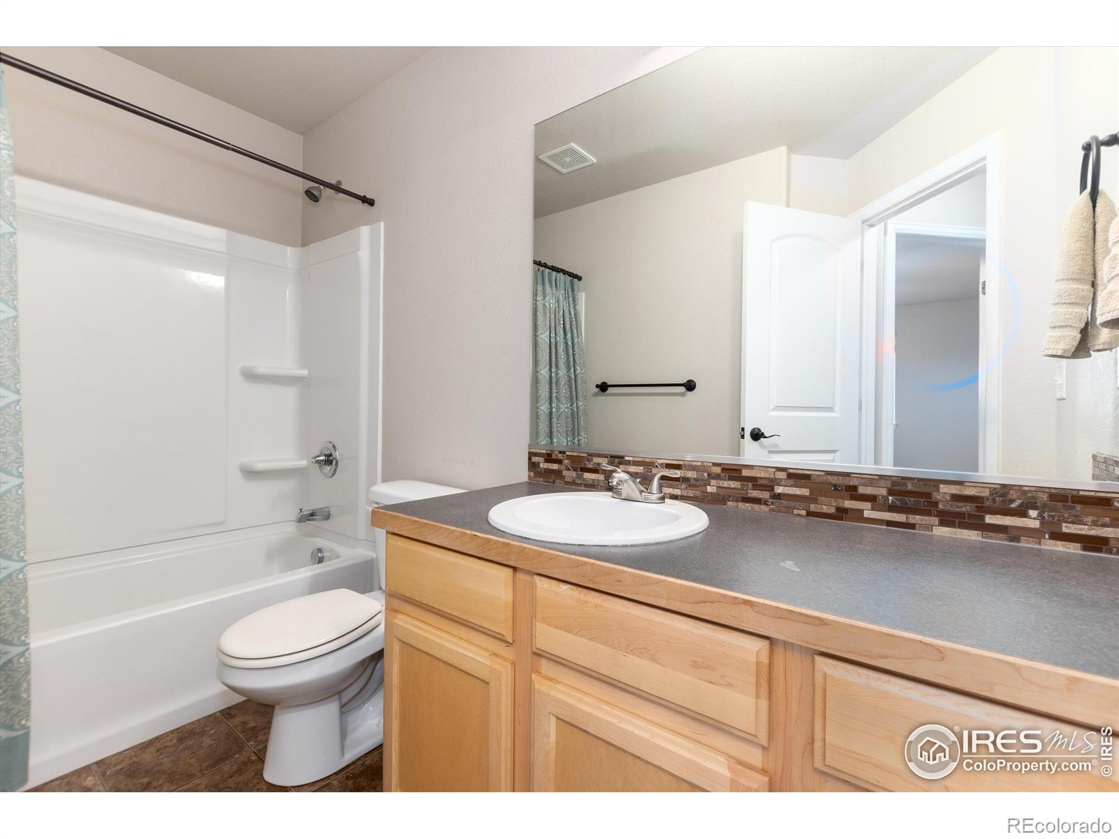 MLS Image #23 for 318  juniper street,johnstown, Colorado