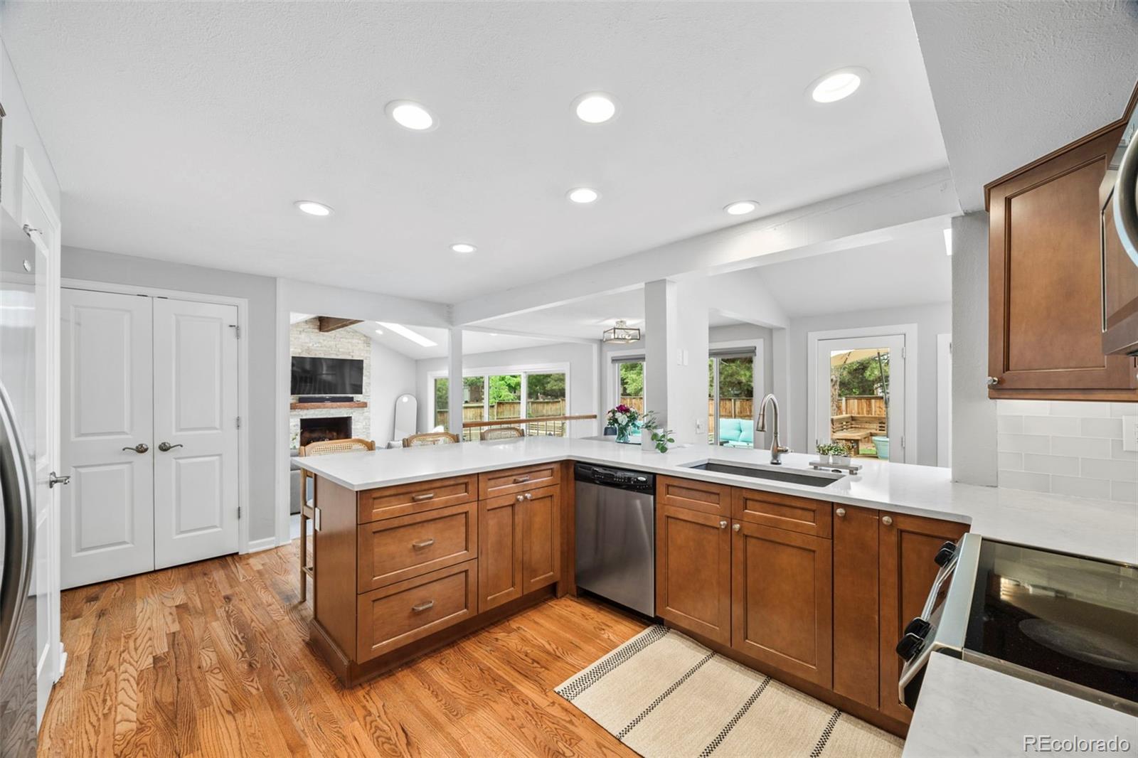 MLS Image #4 for 5991 s eudora way,centennial, Colorado