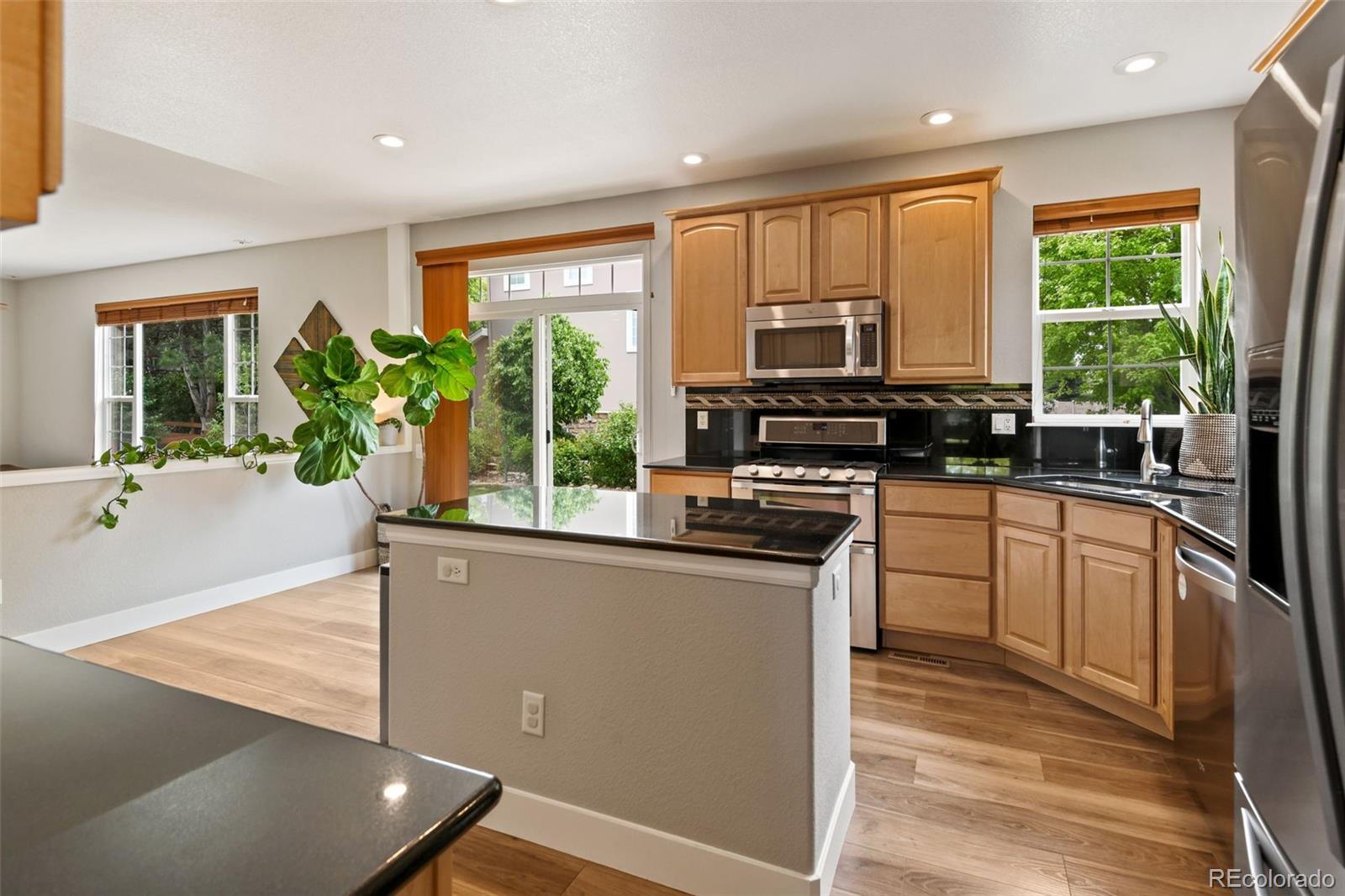 MLS Image #15 for 14675  golden eagle run,broomfield, Colorado