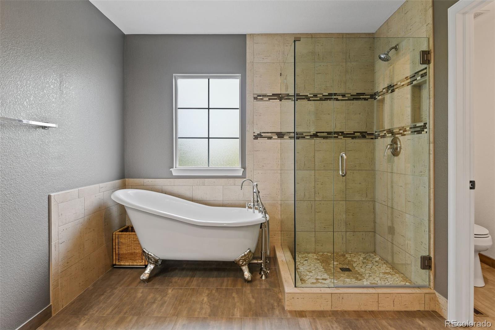 MLS Image #22 for 14675  golden eagle run,broomfield, Colorado
