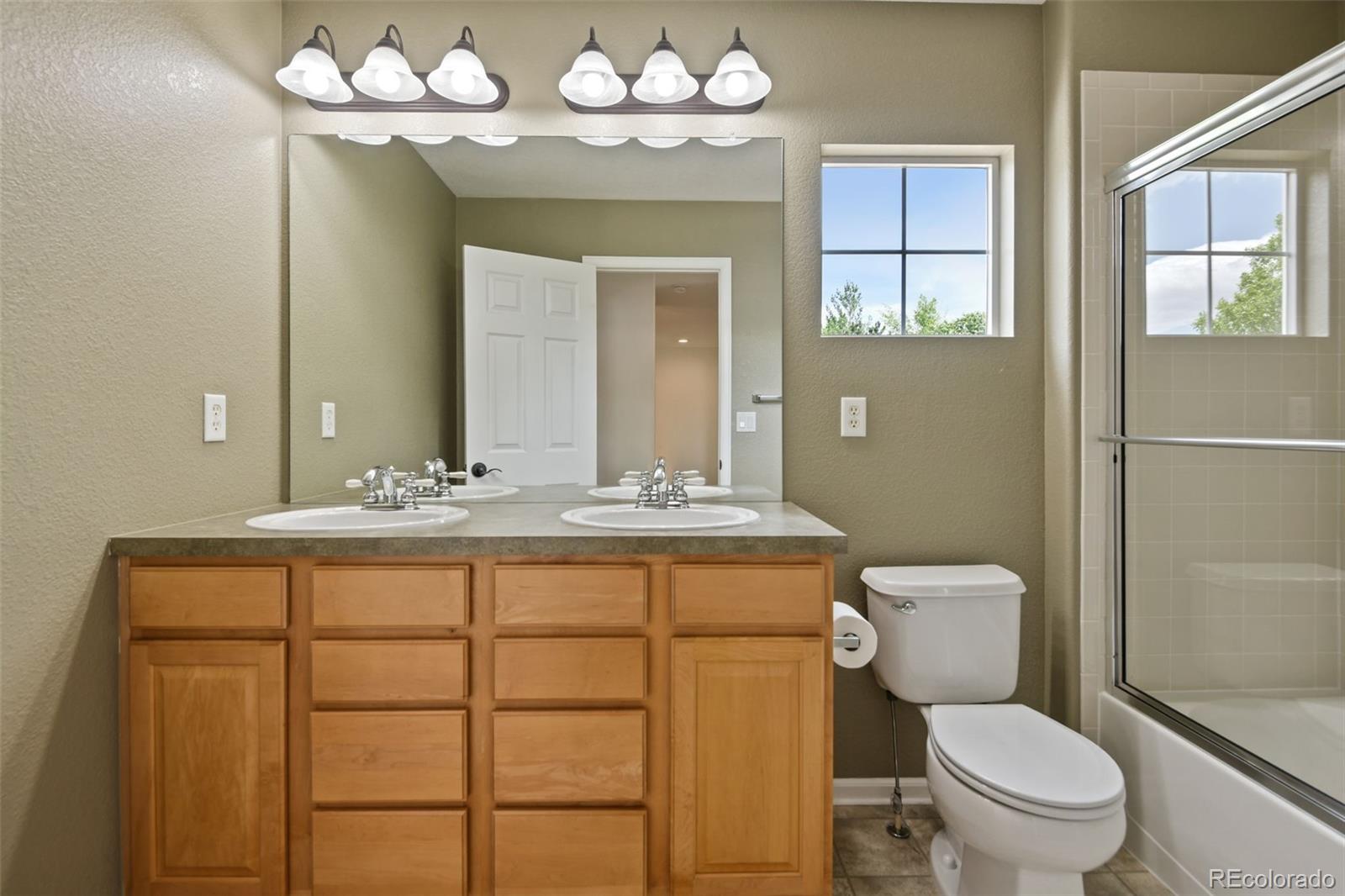 MLS Image #25 for 14675  golden eagle run,broomfield, Colorado