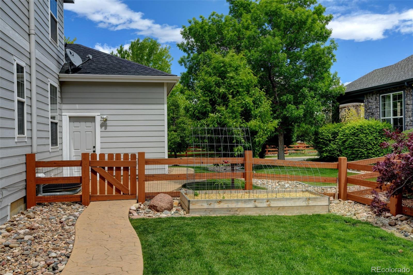 MLS Image #36 for 14675  golden eagle run,broomfield, Colorado
