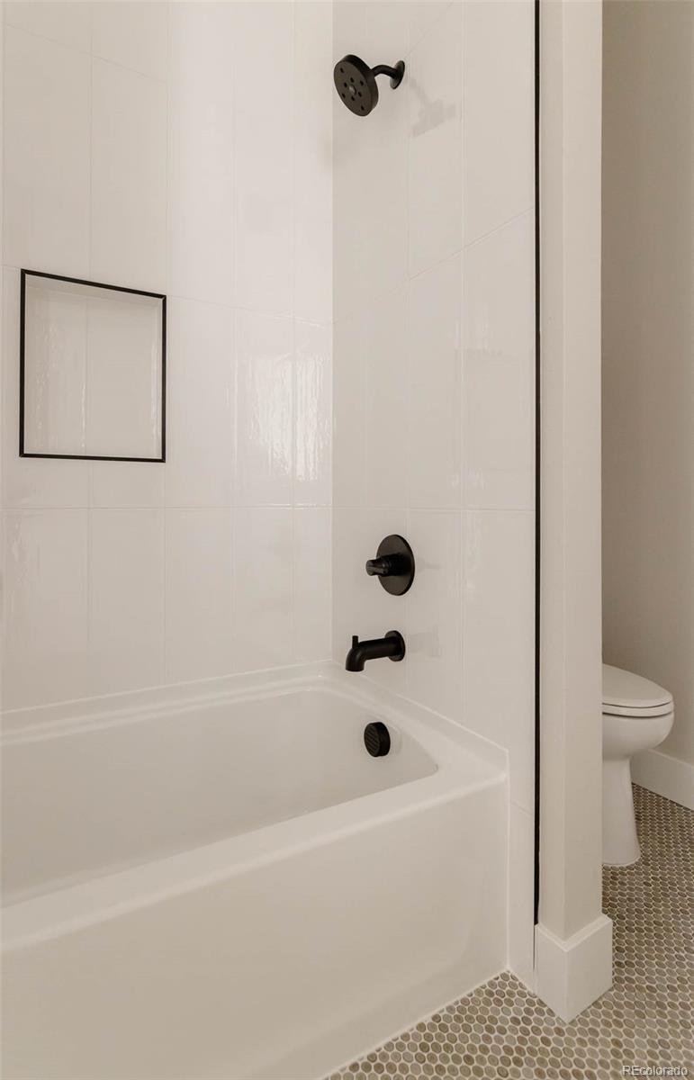 MLS Image #23 for 8260 e 36th avenue,denver, Colorado