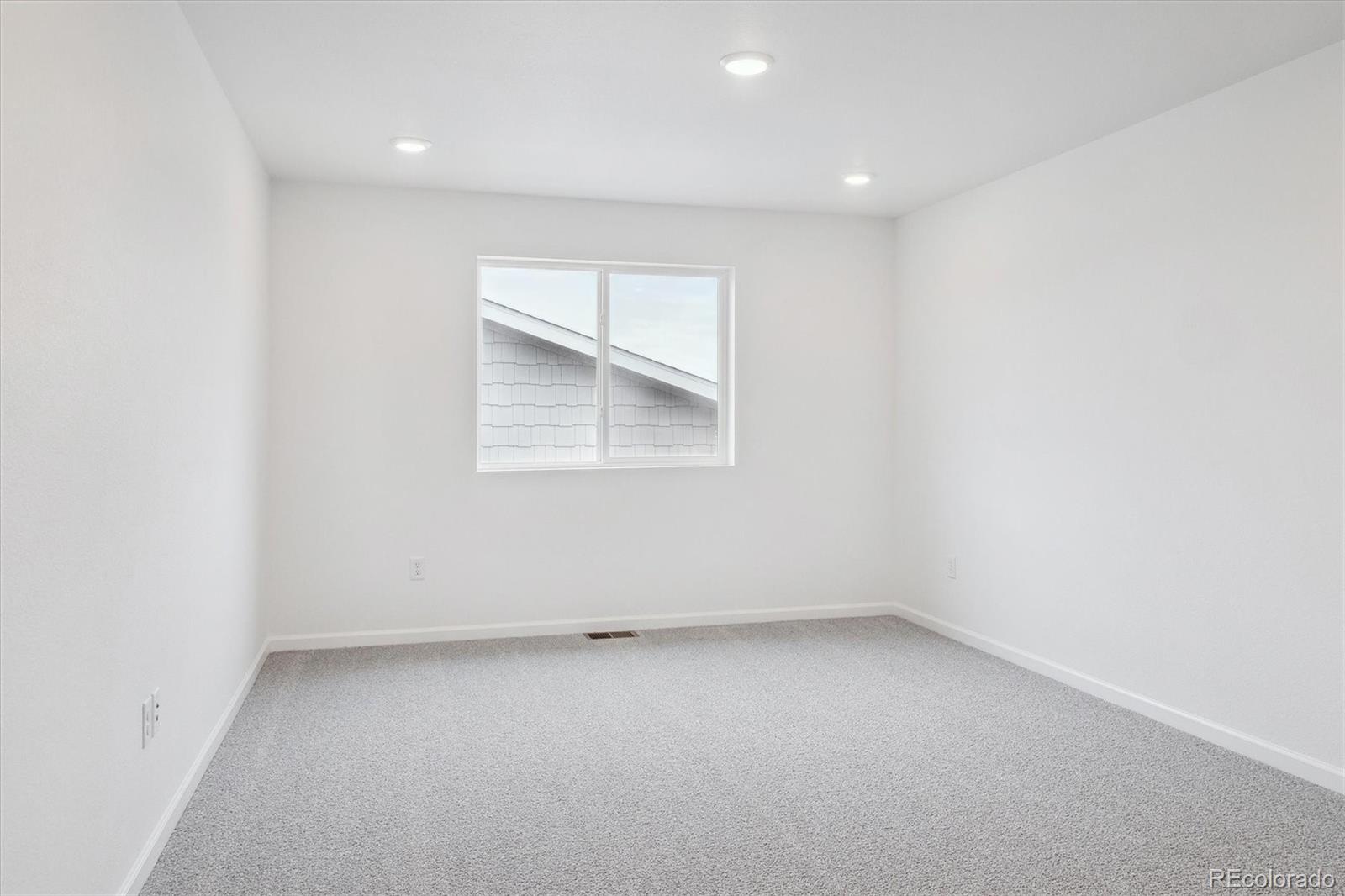 MLS Image #7 for 45922  gentry avenue,bennett, Colorado