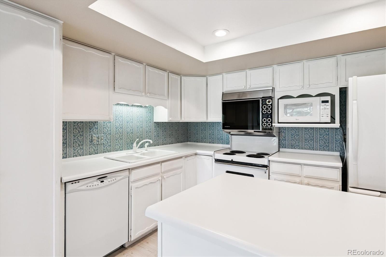 MLS Image #14 for 7129 s marshall street,littleton, Colorado