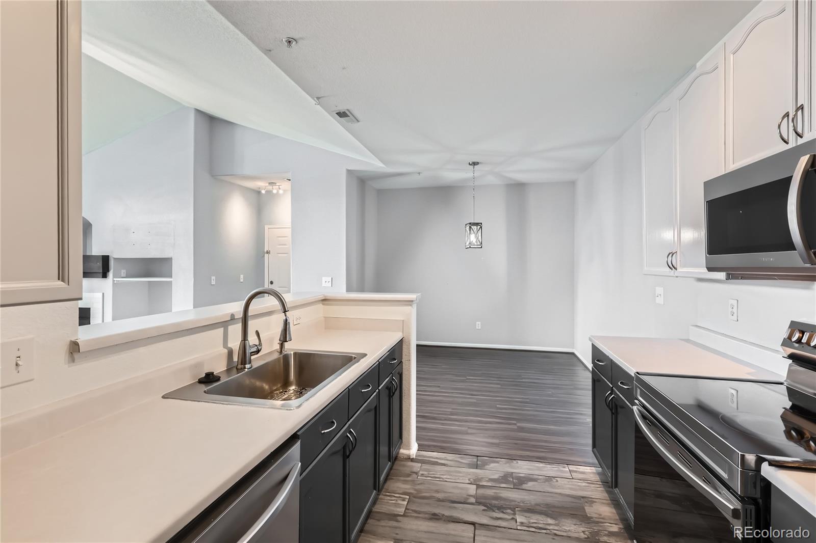 MLS Image #10 for 14251 e 1st drive,aurora, Colorado