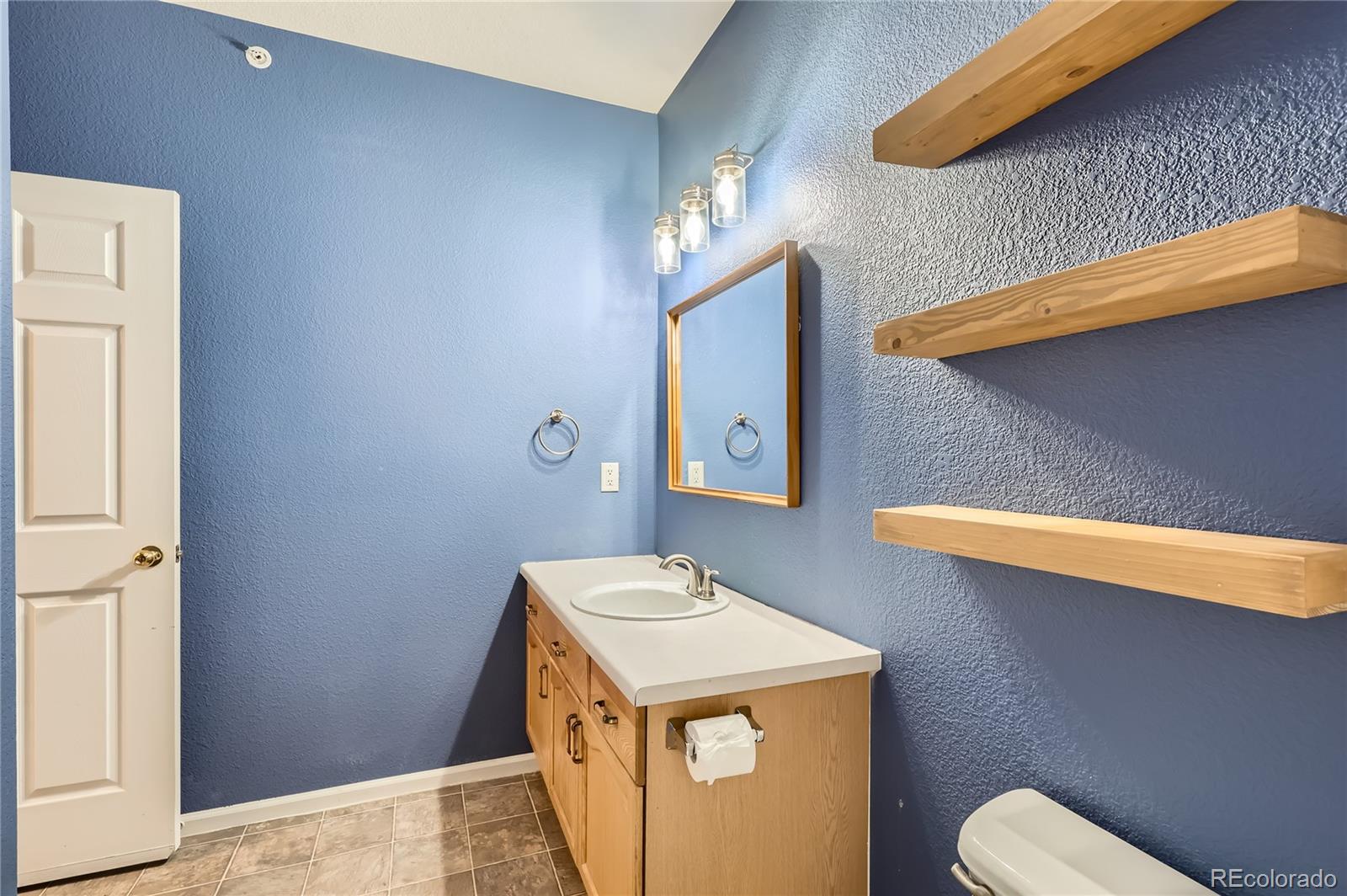 MLS Image #14 for 14251 e 1st drive,aurora, Colorado