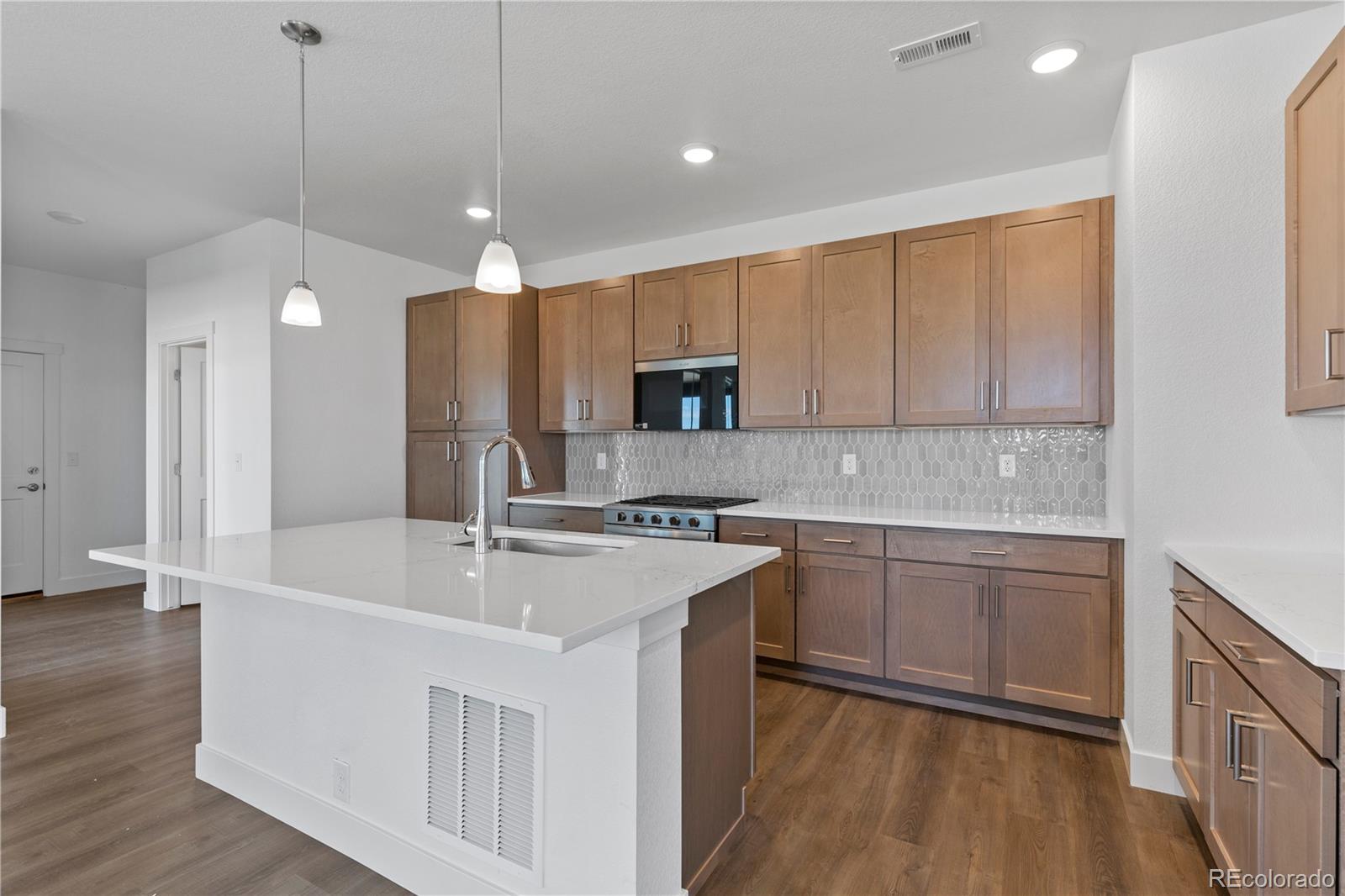 MLS Image #11 for 4523  parkline street,timnath, Colorado