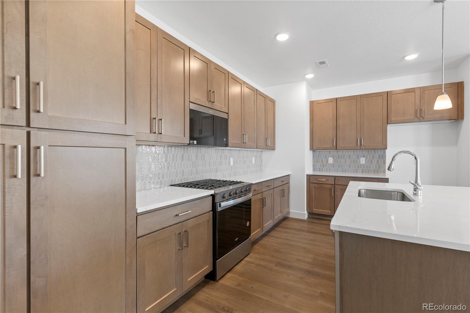 MLS Image #12 for 4523  parkline street,timnath, Colorado