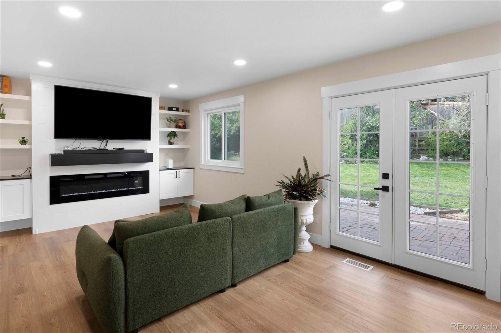 MLS Image #14 for 613 n brentwood court,castle rock, Colorado