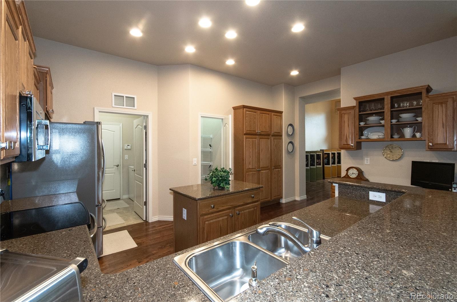 MLS Image #12 for 7606  derringer point,colorado springs, Colorado