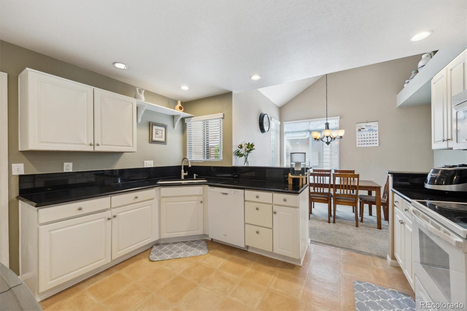 MLS Image #8 for 2164 s troy way,aurora, Colorado