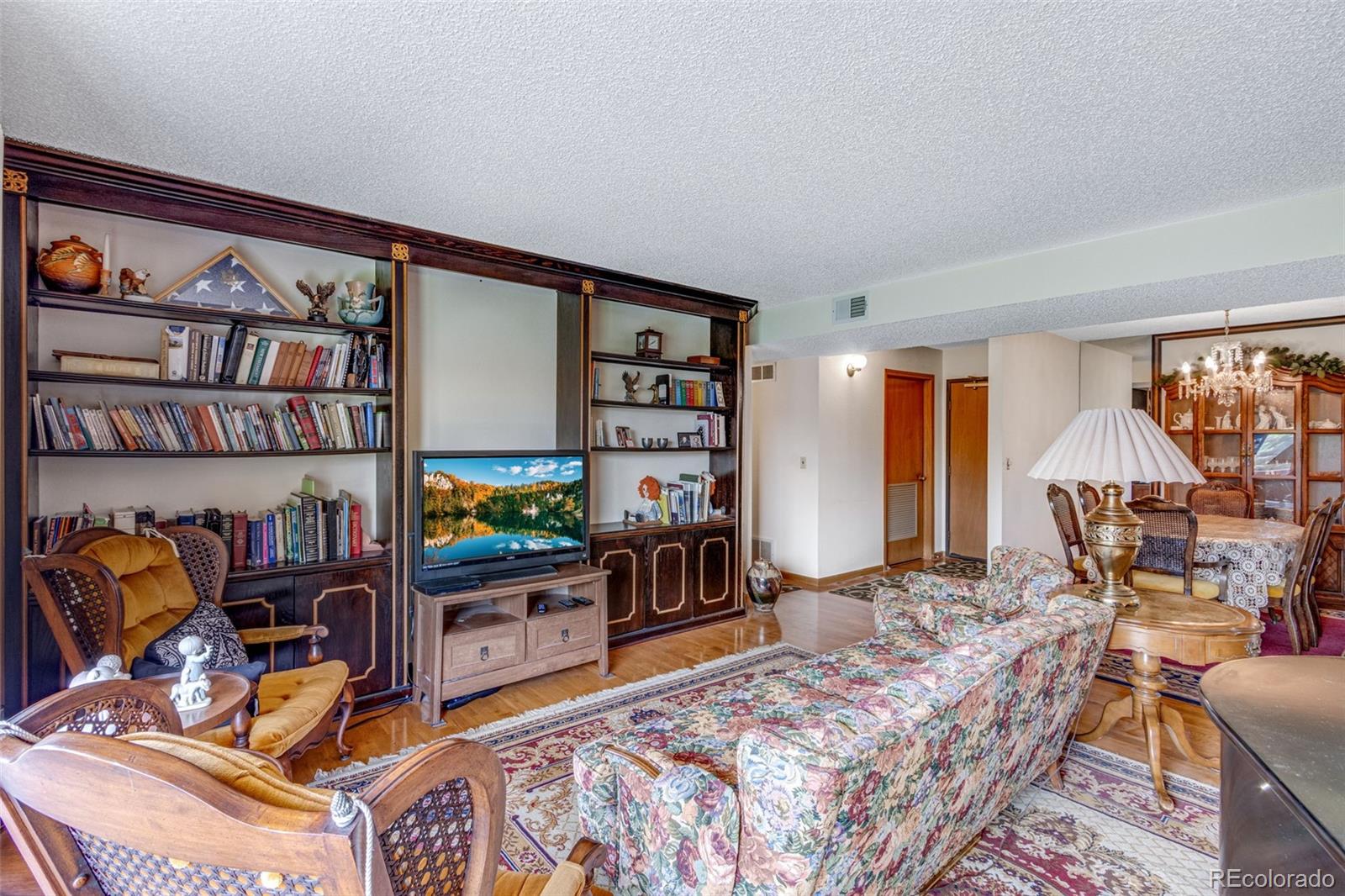 MLS Image #5 for 12565  sheridan boulevard,broomfield, Colorado