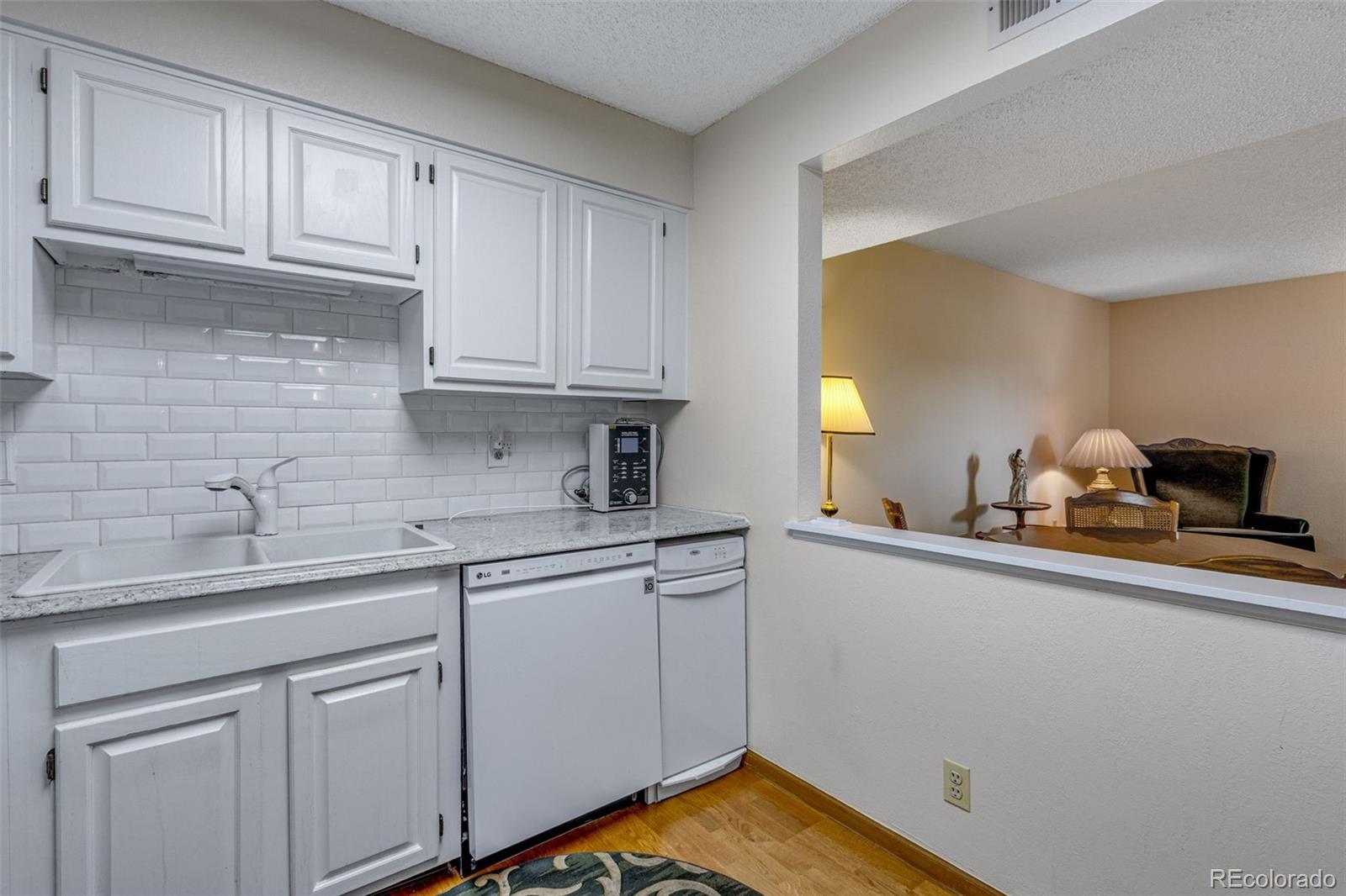 MLS Image #8 for 12565  sheridan boulevard,broomfield, Colorado