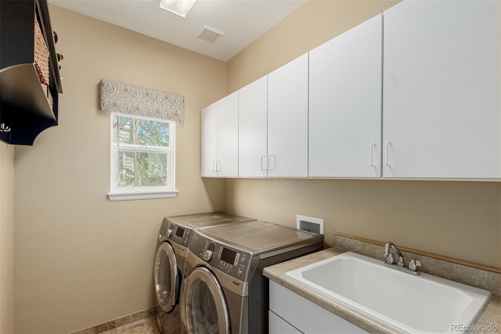 MLS Image #37 for 7852  solstice way,castle rock, Colorado