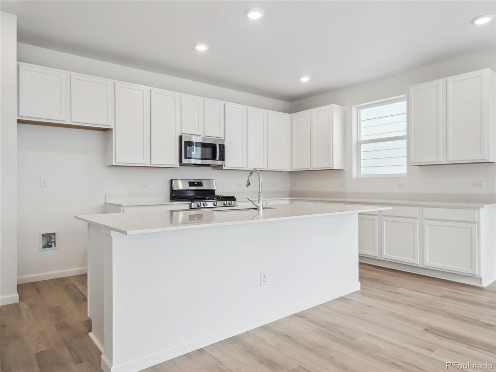MLS Image #13 for 45916  gentry avenue,bennett, Colorado
