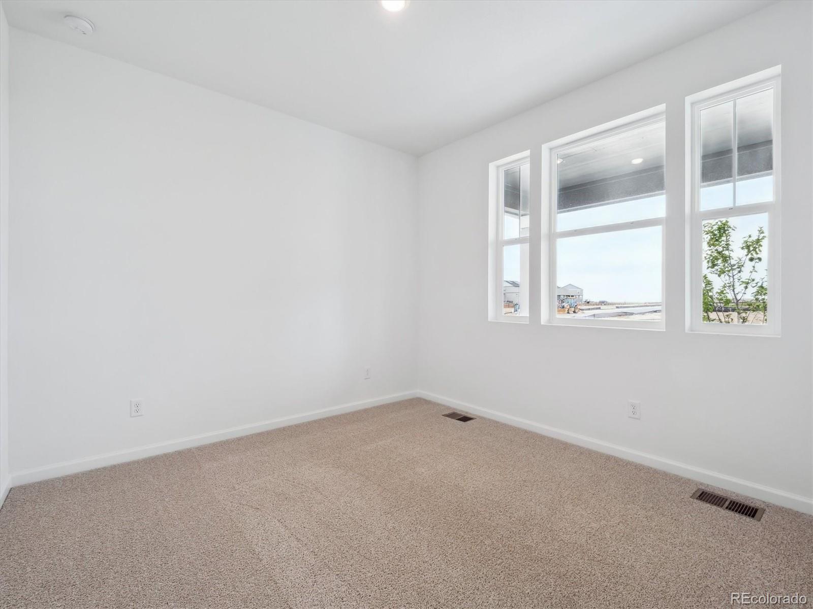 MLS Image #4 for 45916  gentry avenue,bennett, Colorado