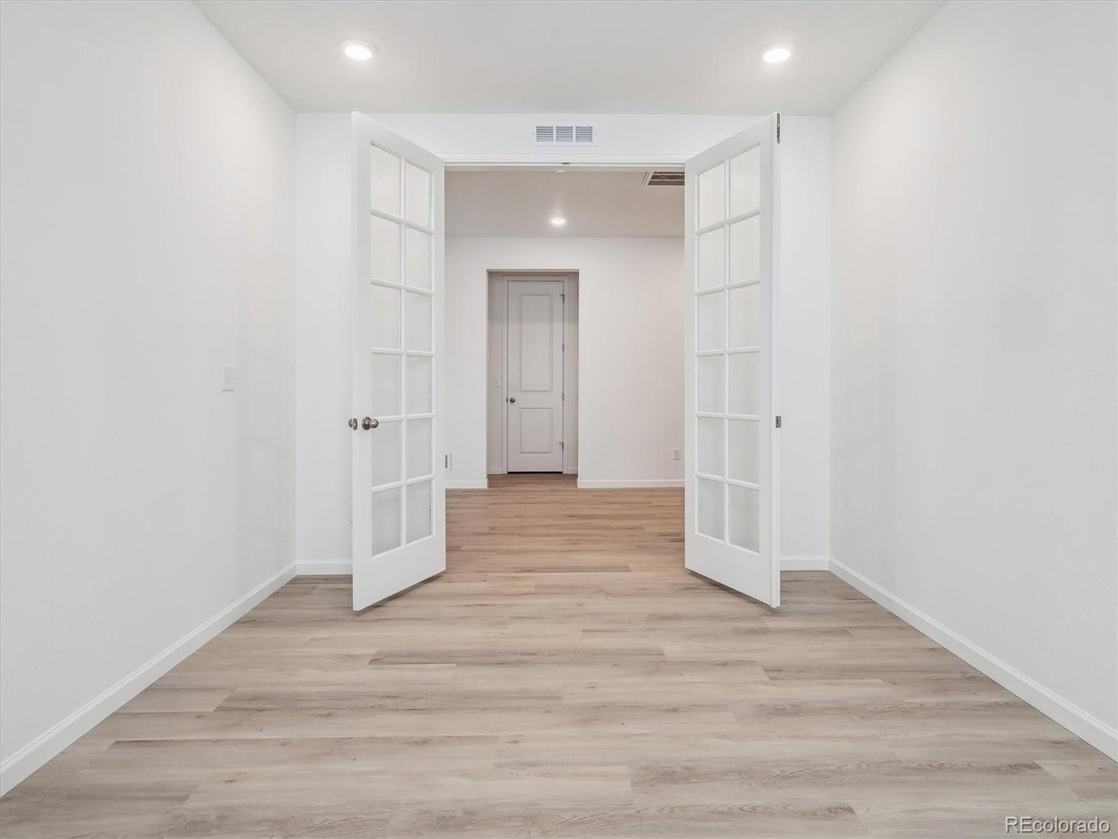 MLS Image #7 for 45916  gentry avenue,bennett, Colorado