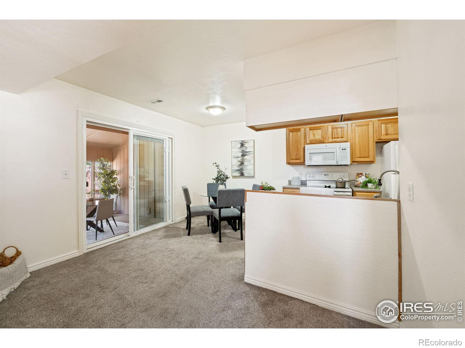 MLS Image #10 for 1215  centaur circle,lafayette, Colorado