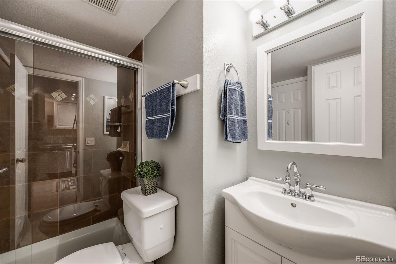 MLS Image #10 for 8337 s upham way,littleton, Colorado