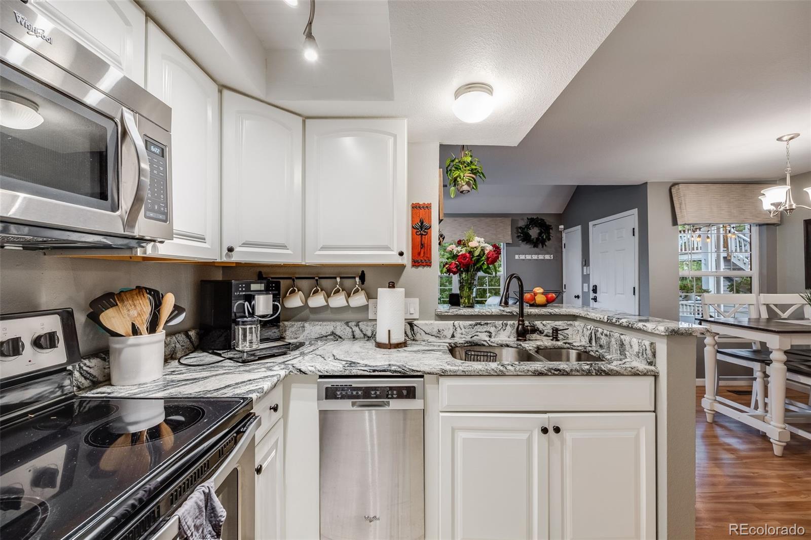 MLS Image #5 for 8337 s upham way,littleton, Colorado