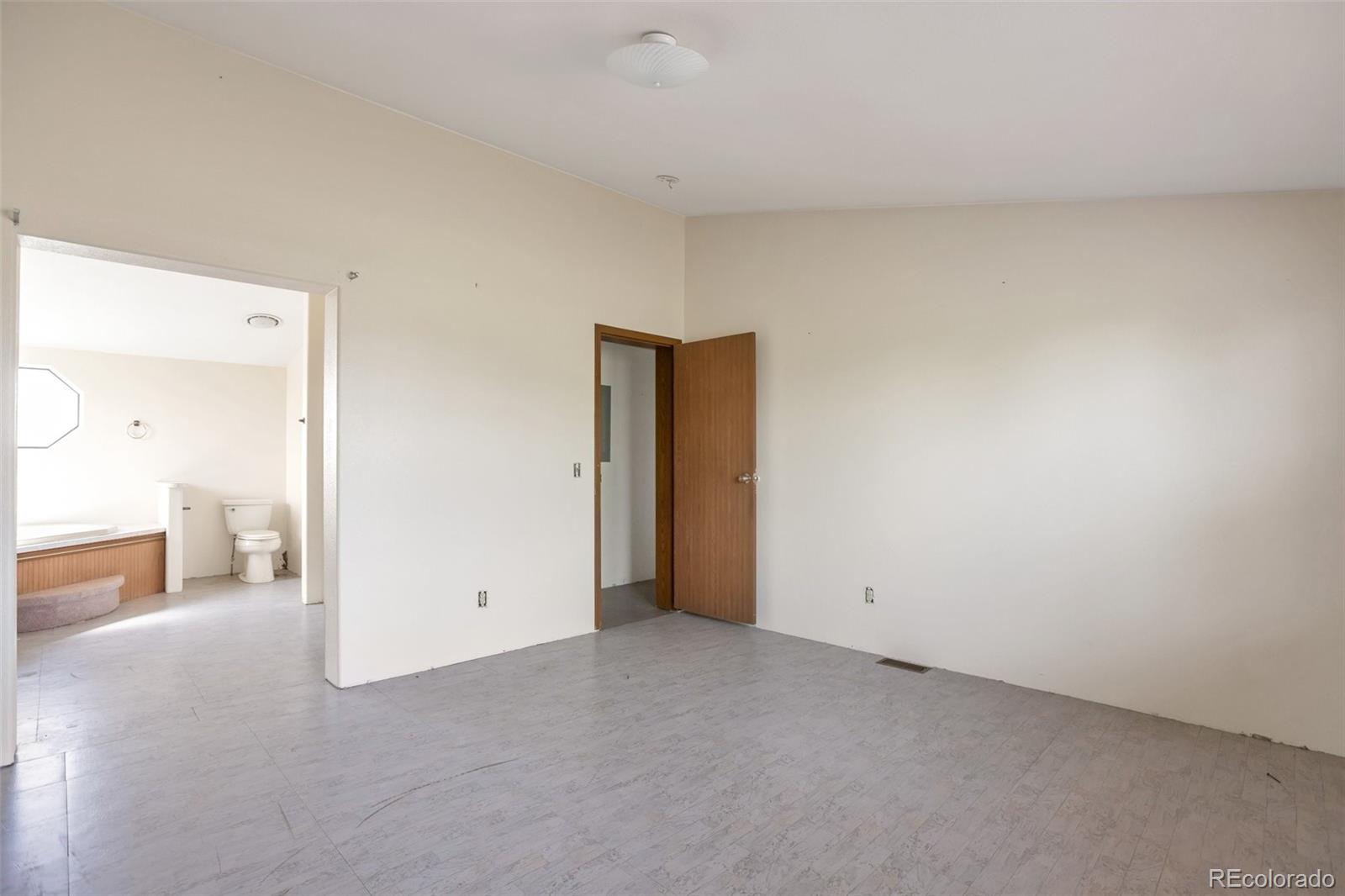 MLS Image #4 for 554 e pleasant avenue,byers, Colorado