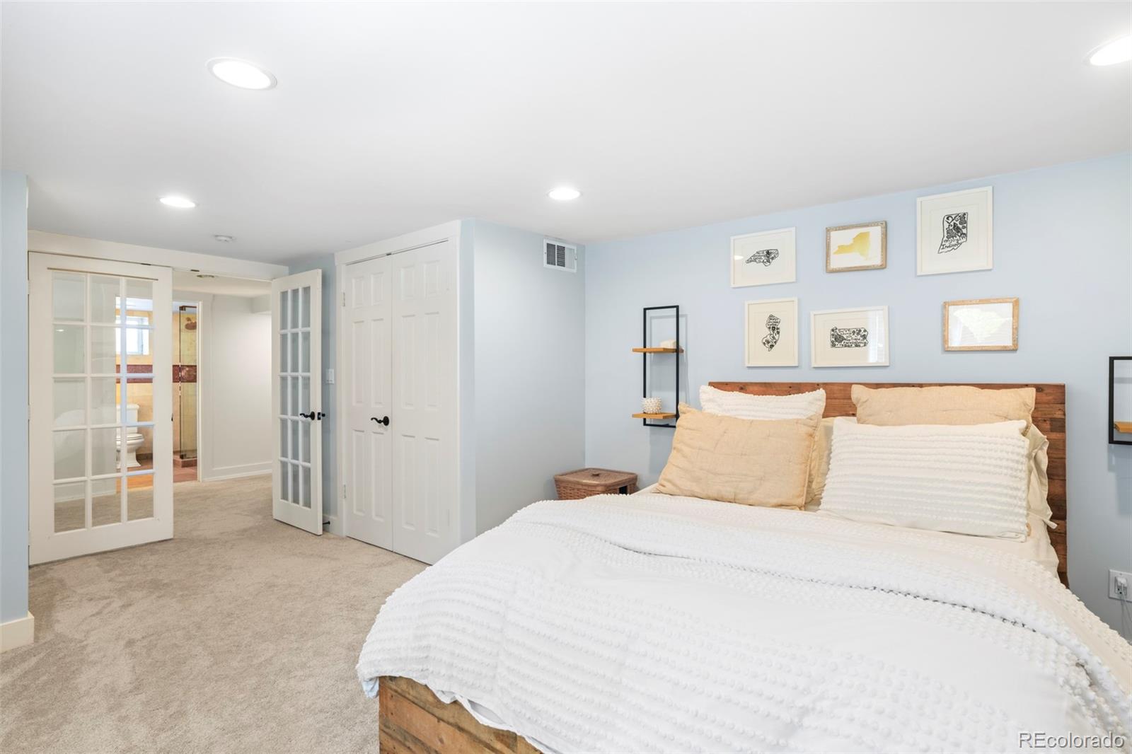 MLS Image #15 for 1767 s sherman street,denver, Colorado