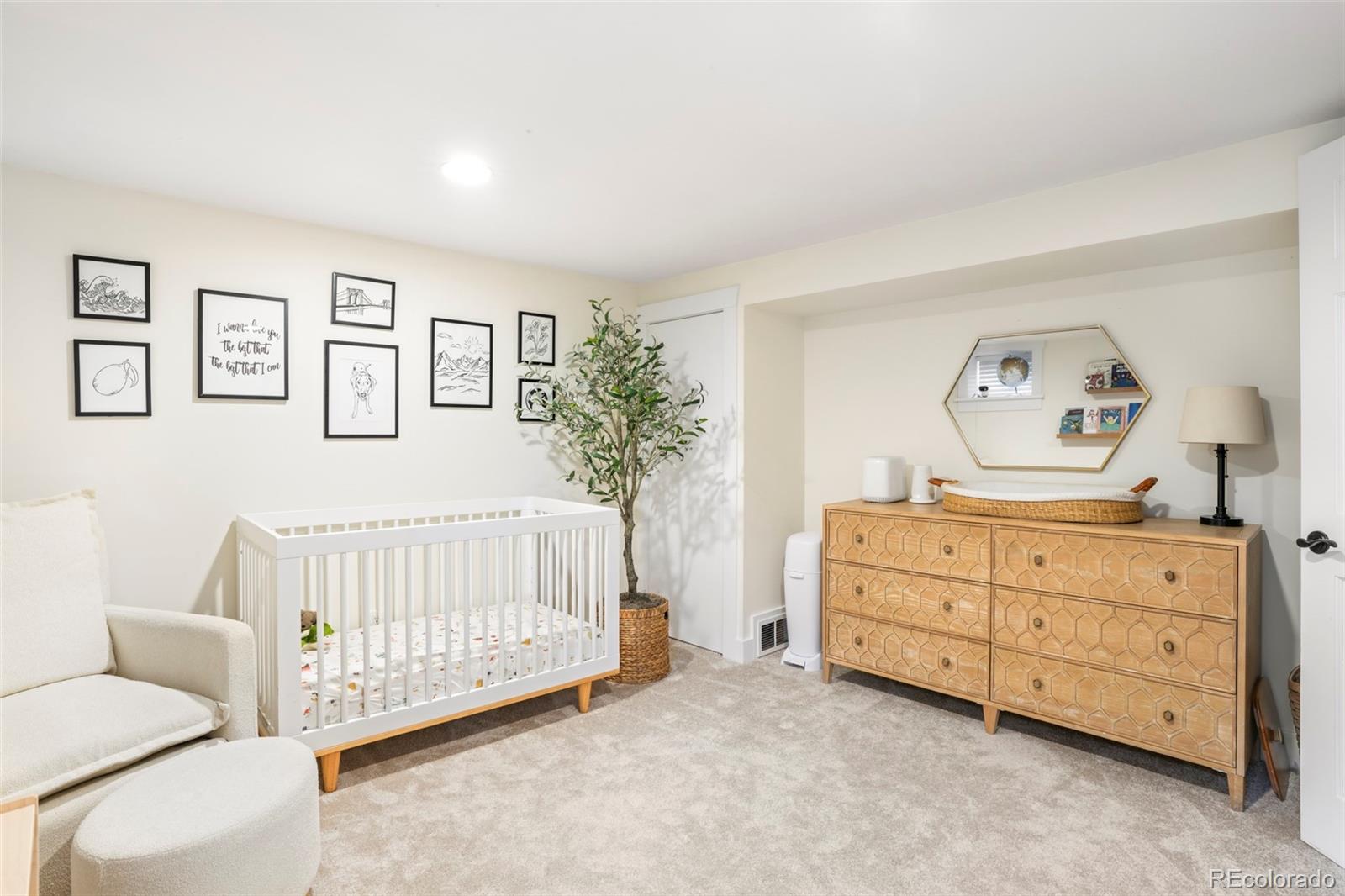 MLS Image #22 for 1767 s sherman street,denver, Colorado
