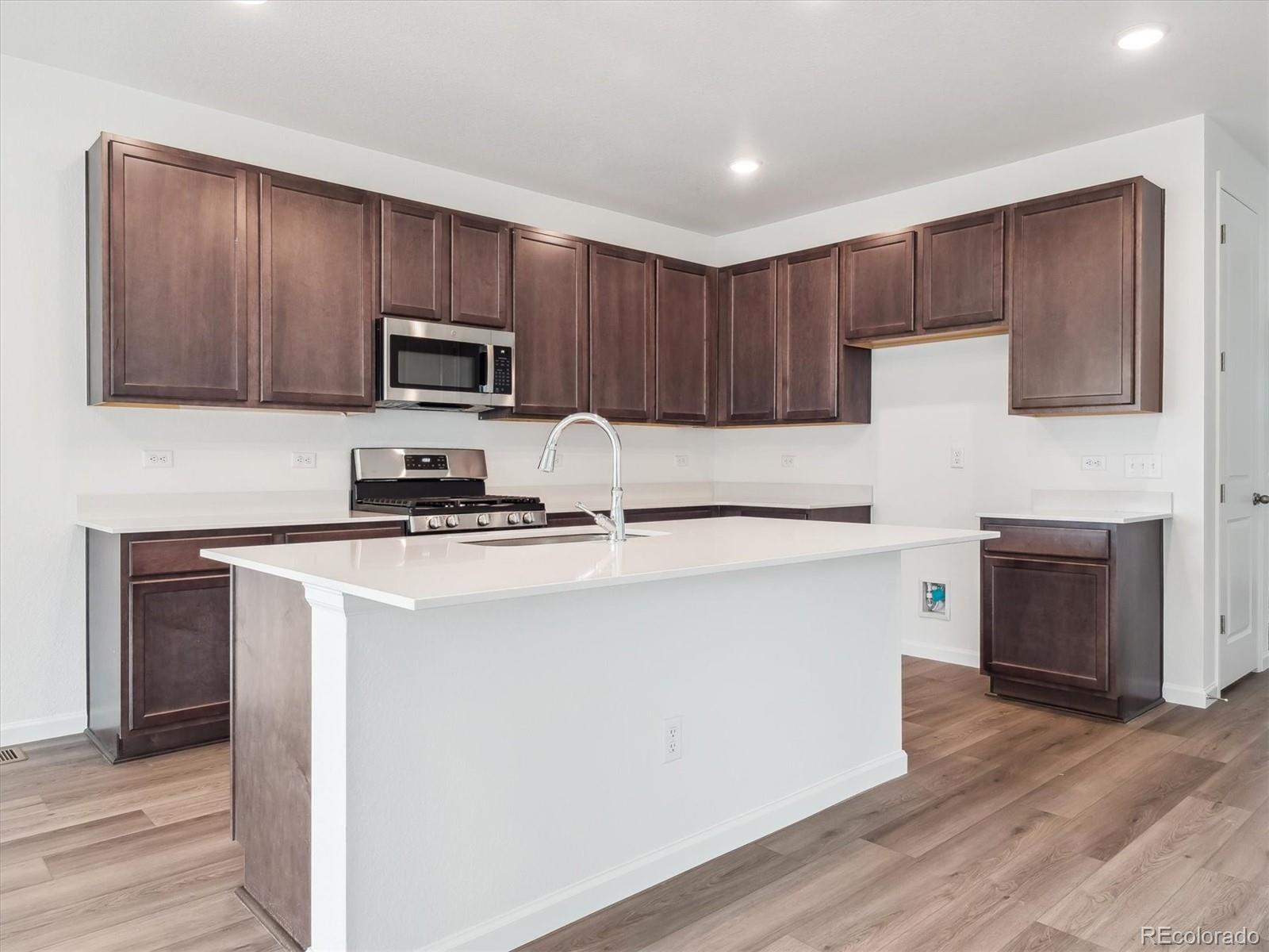 MLS Image #3 for 45910  gentry avenue,bennett, Colorado