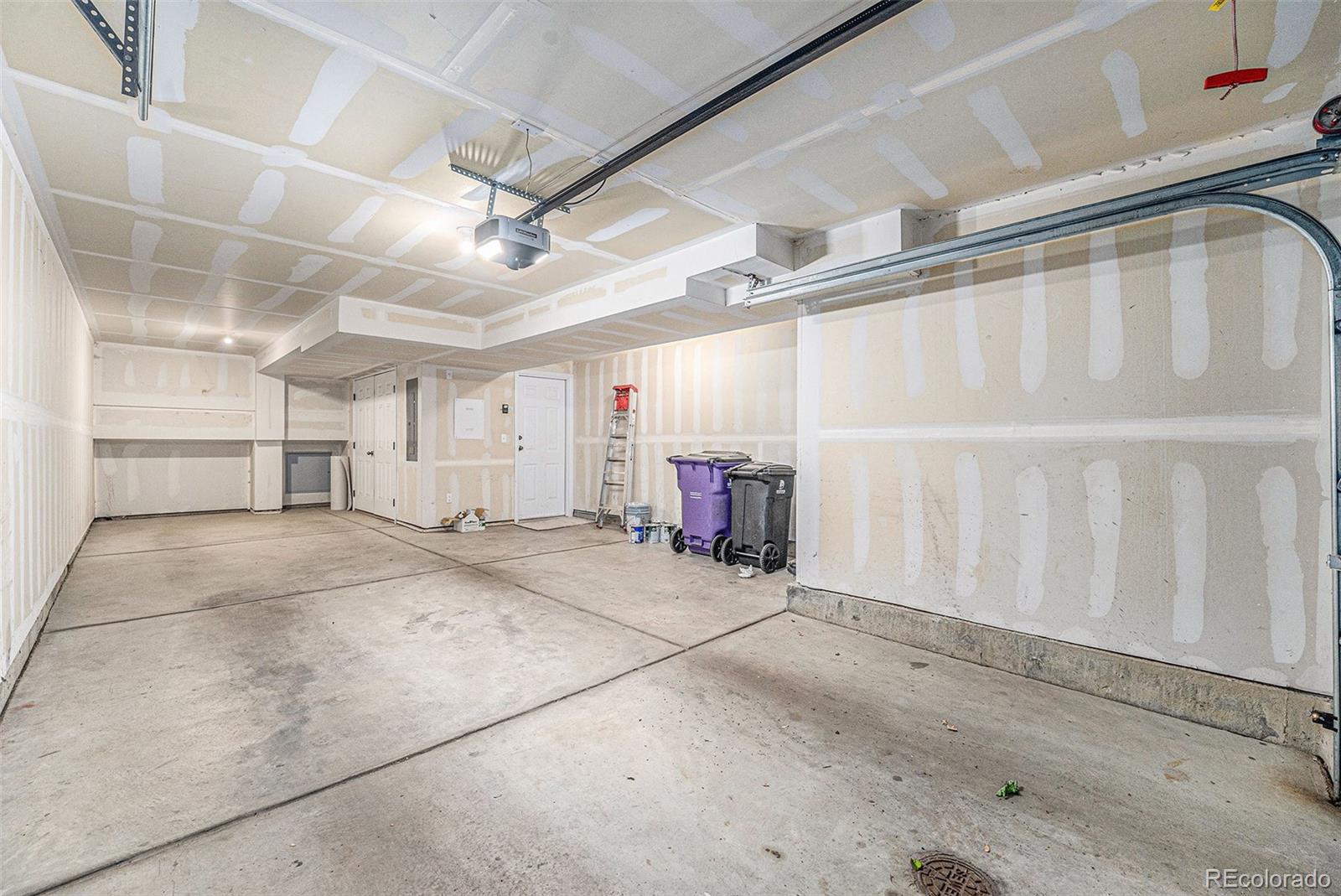 MLS Image #17 for 8735 e 29th place,denver, Colorado