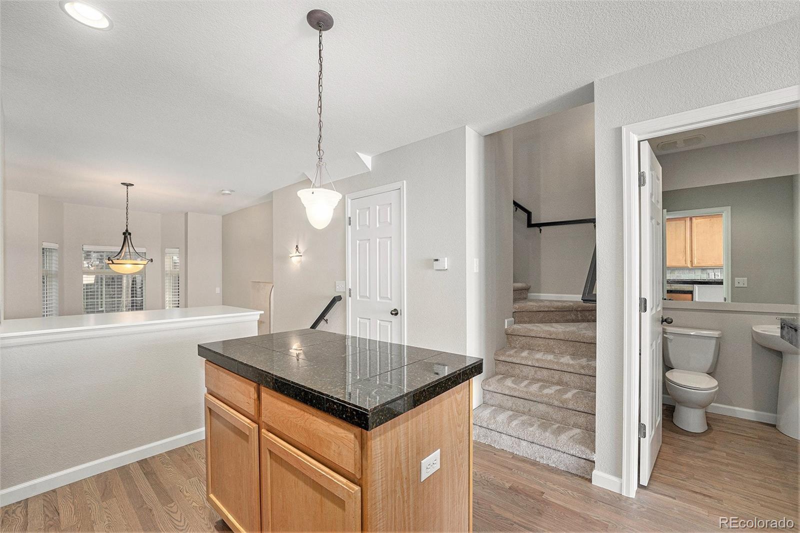 MLS Image #7 for 8735 e 29th place,denver, Colorado