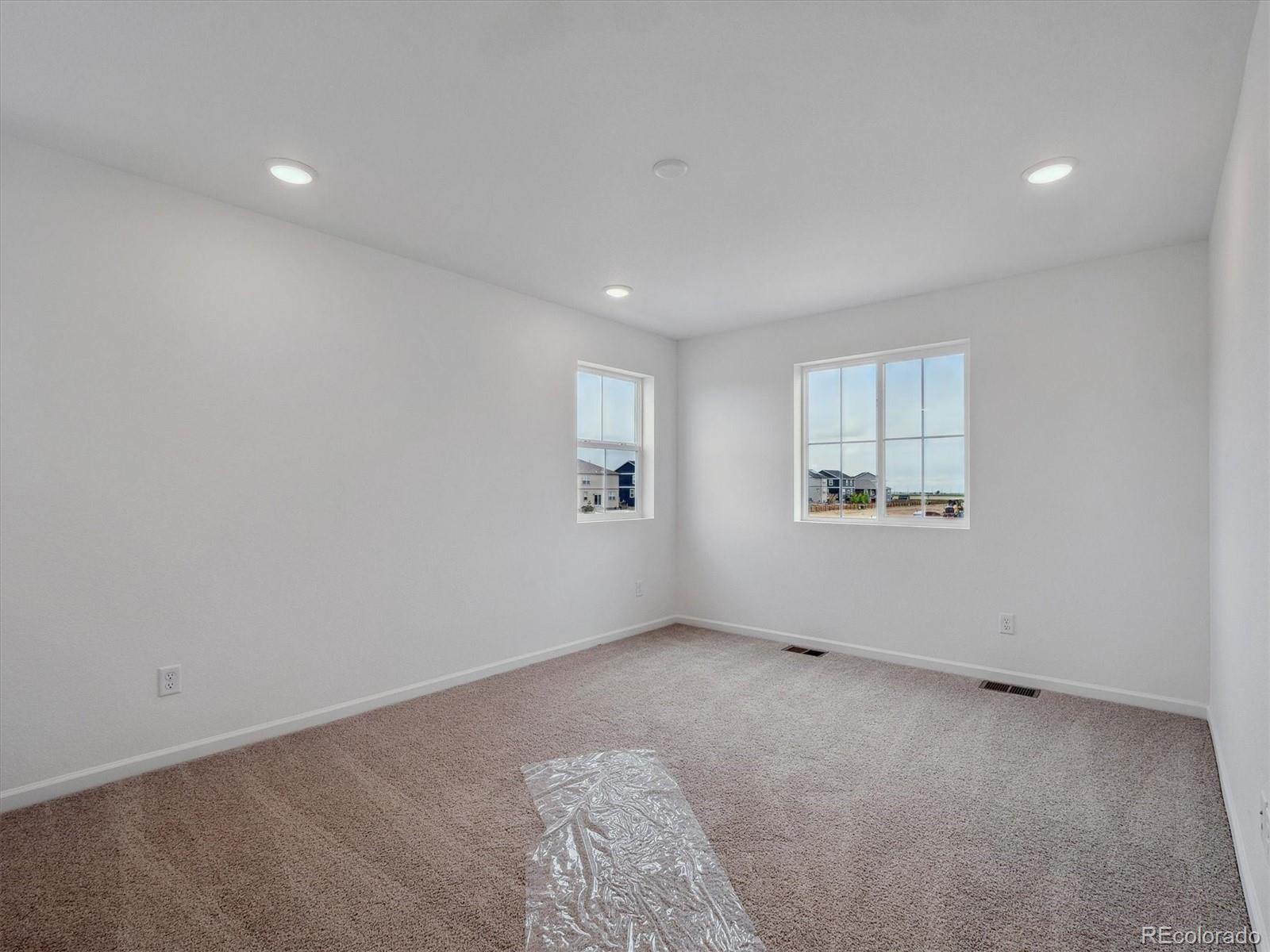 MLS Image #10 for 45909  wood thrush avenue,bennett, Colorado