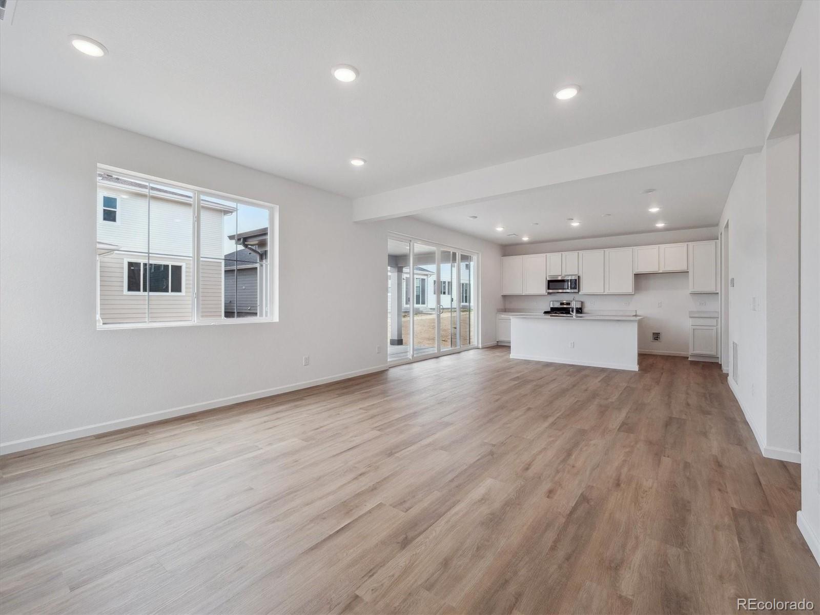 MLS Image #20 for 45909  wood thrush avenue,bennett, Colorado