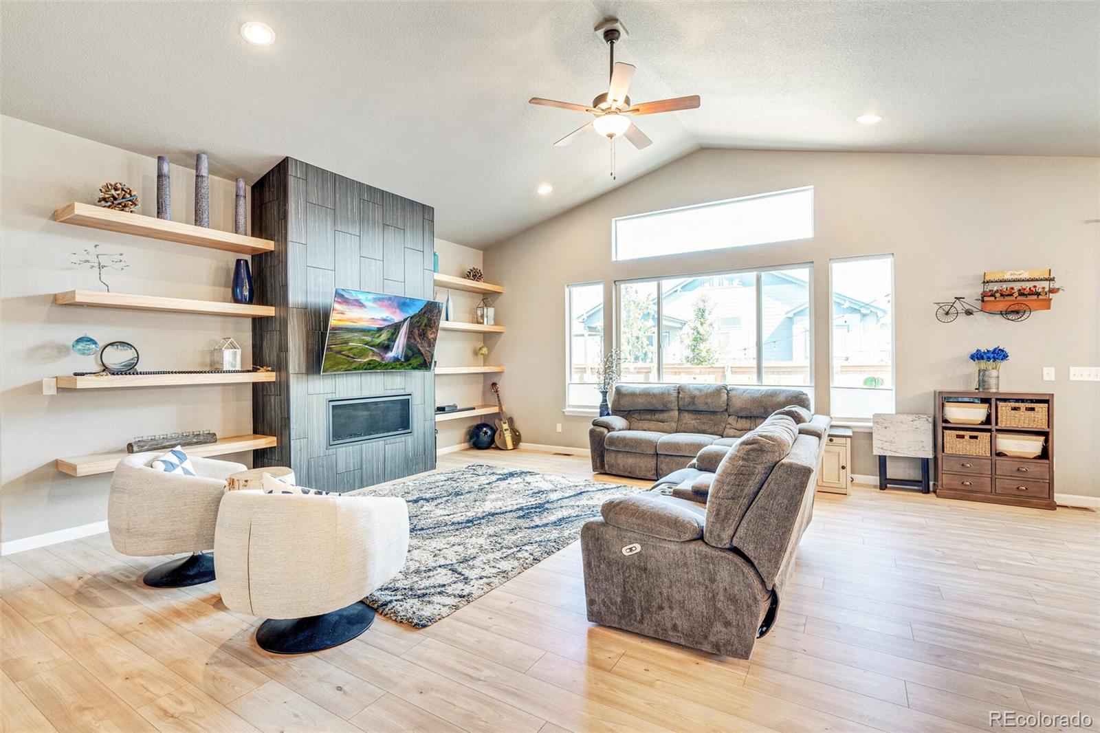 MLS Image #4 for 356  boxwood drive,windsor, Colorado