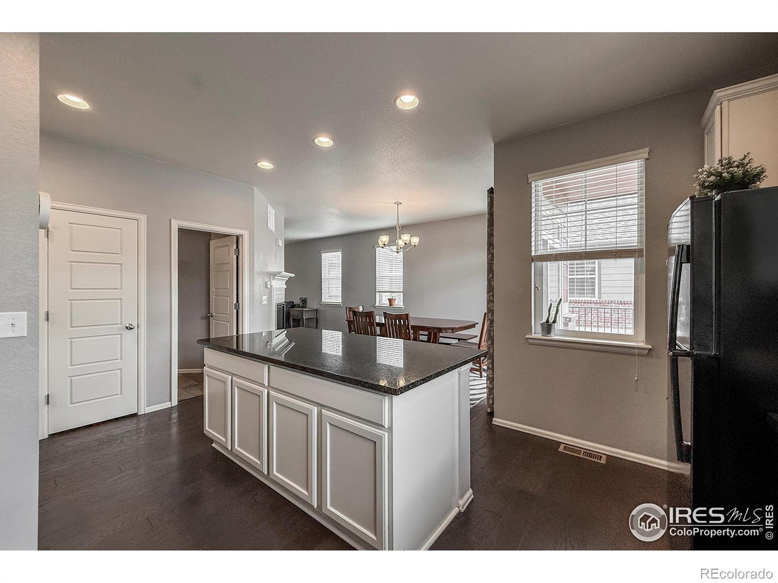 MLS Image #11 for 2190  winding drive,longmont, Colorado